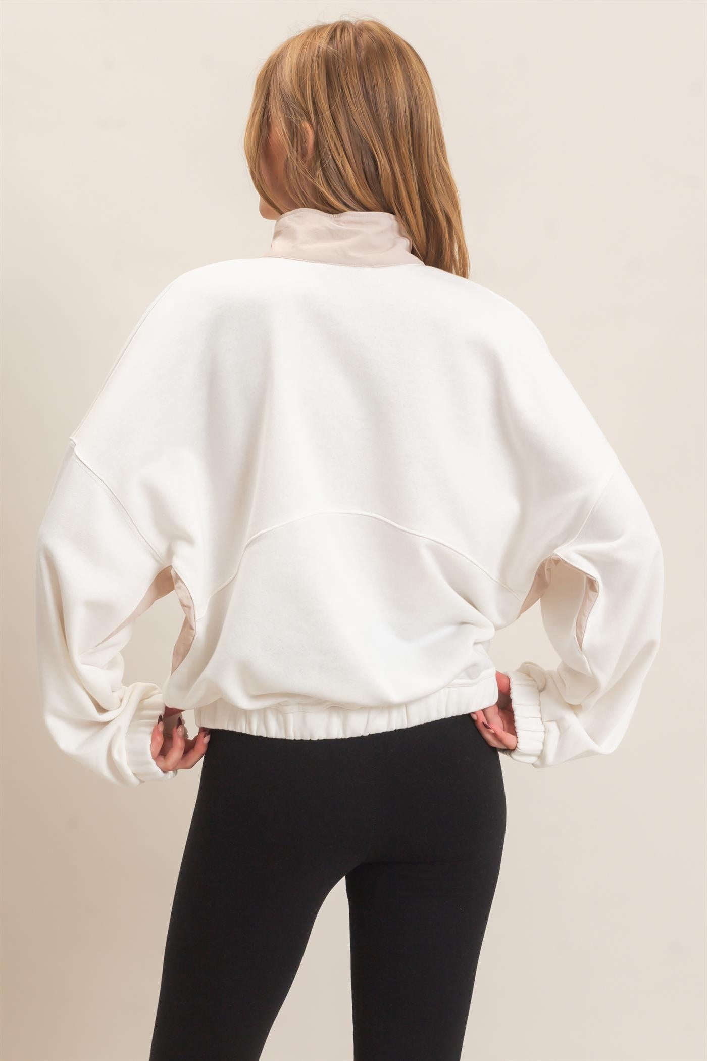 Wholesale Contrast Button-Up Collar Top Clothing Tops HF26C875 OFF WHITE HYFVE
