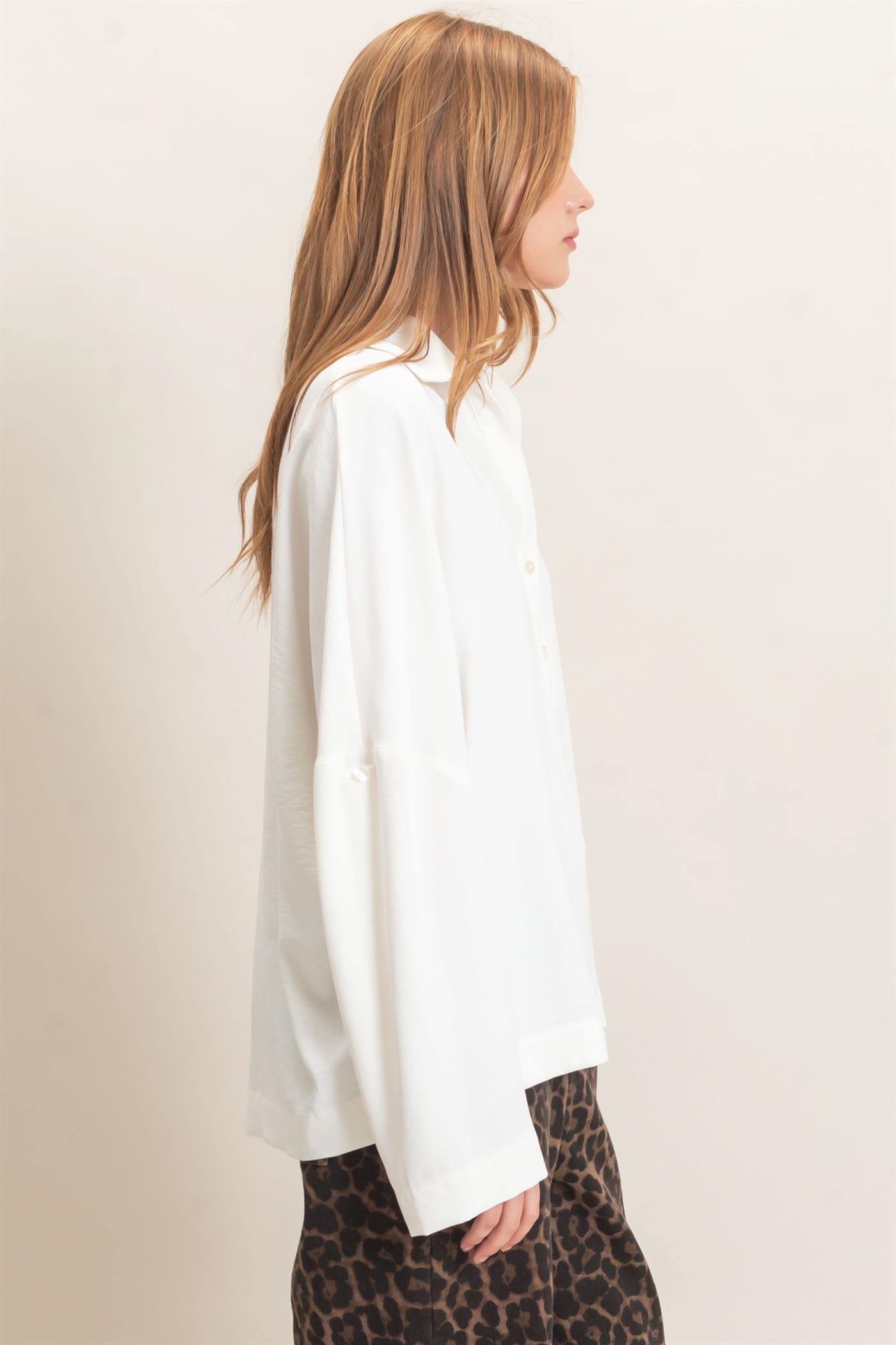 Wholesale Buttoned Collar Split Sleeve Top Clothing Tops HF26F071 OFF WHITE HYFVE
