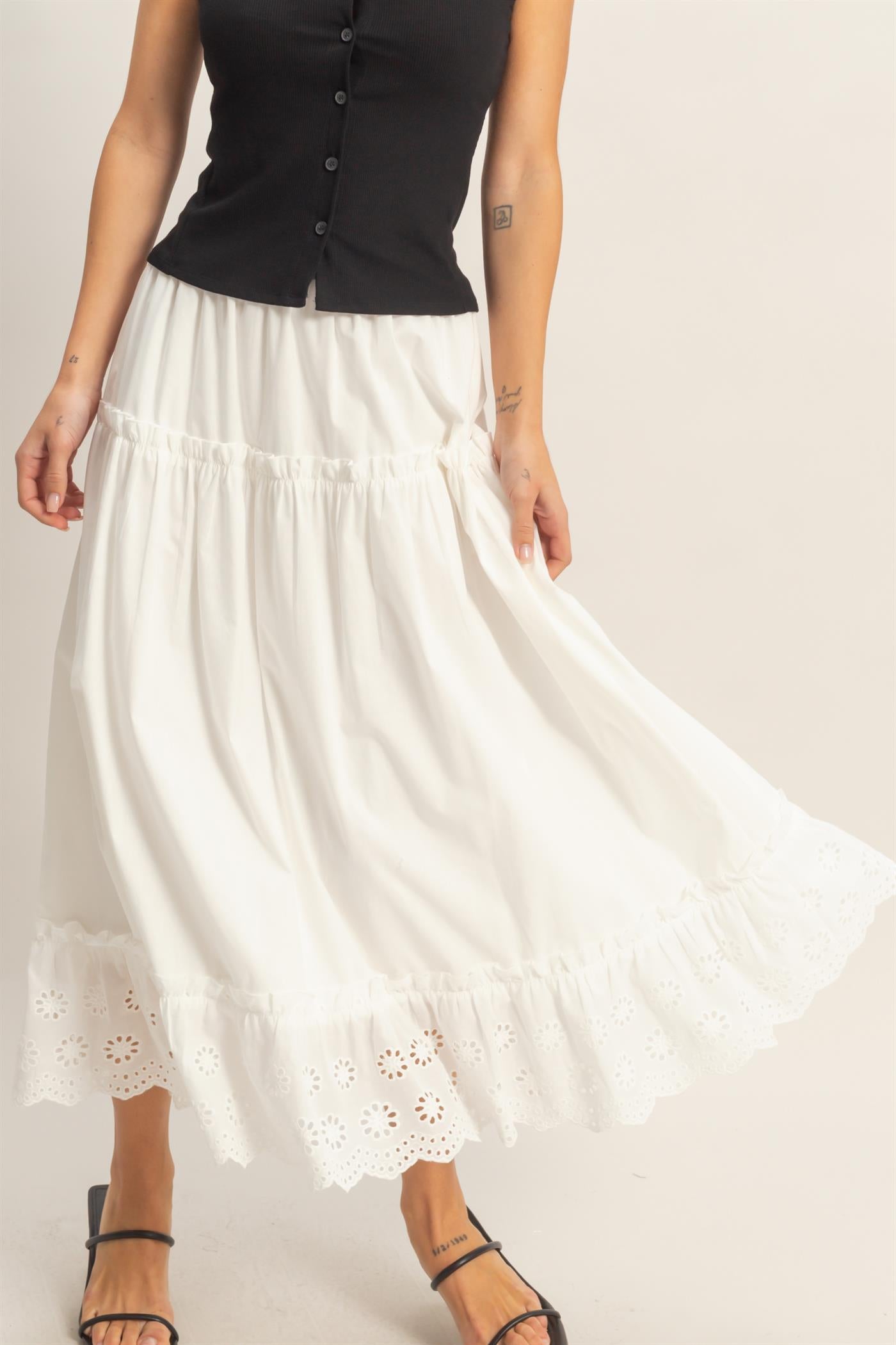 Wholesale Tiered Eyelet Maxi Skirt Skirts HF26C313 WHITE HYFVE