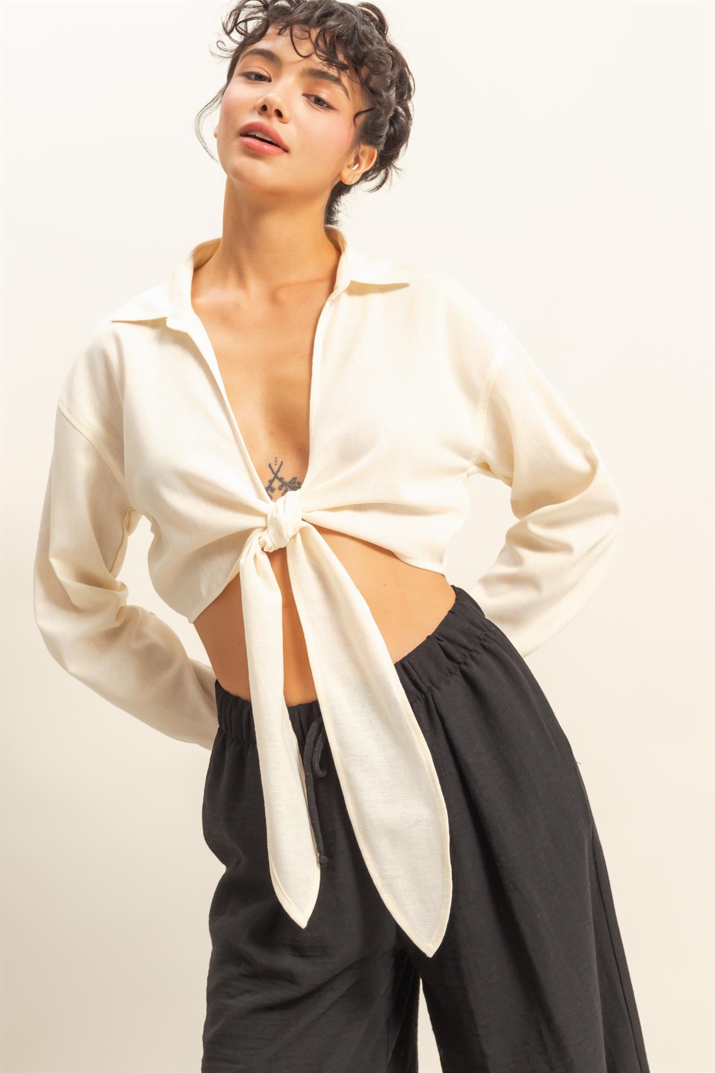 Wholesale Sand Washed Tie Front Crop Top Blouses DZ24C963 WHITE DOUBLE ZERO