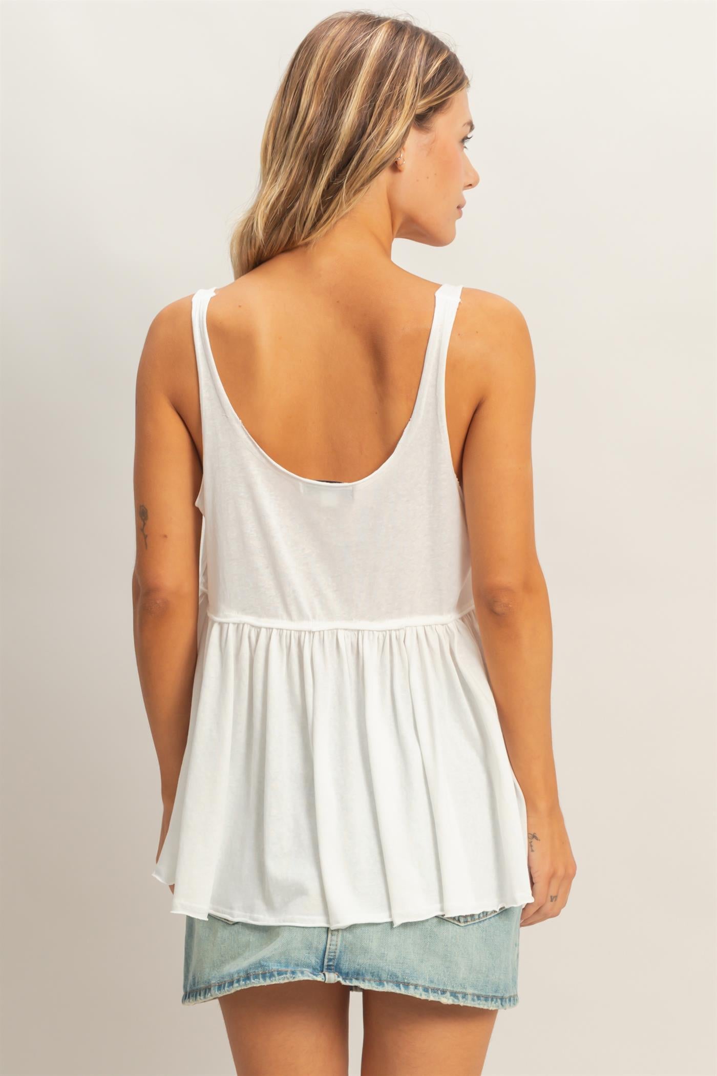 Wholesale Scoop Neck Babydoll Top Tank Tops HF26A376 WHITE HYFVE