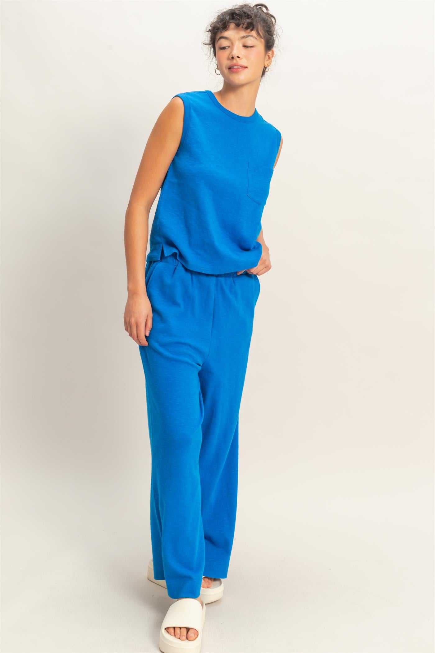 Wholesale Sleeveless Cotton Top With Pocket Clothing Tops DZ26A234 COBALT DOUBLE ZERO