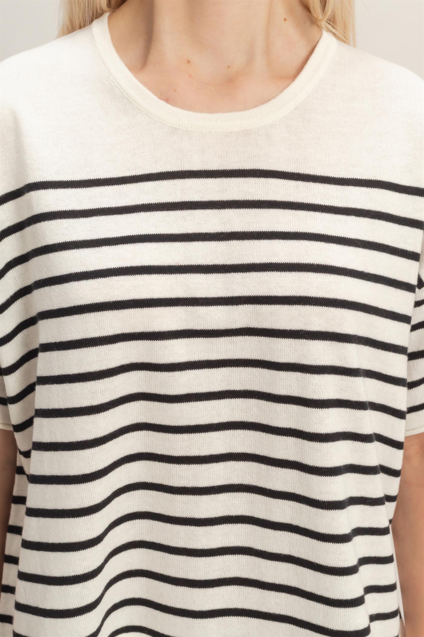 Wholesale Striped Short Sleeve Knit Top Clothing Tops DZ26A838 BLACK DOUBLE ZERO