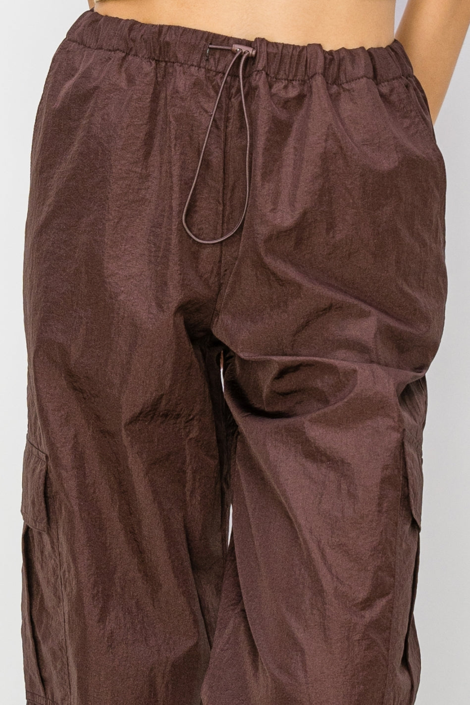 Wholesale Low Rise Parachute Cargo Pants Pants DZ24C809 DARK CHOCOLATE DOUBLE ZERO