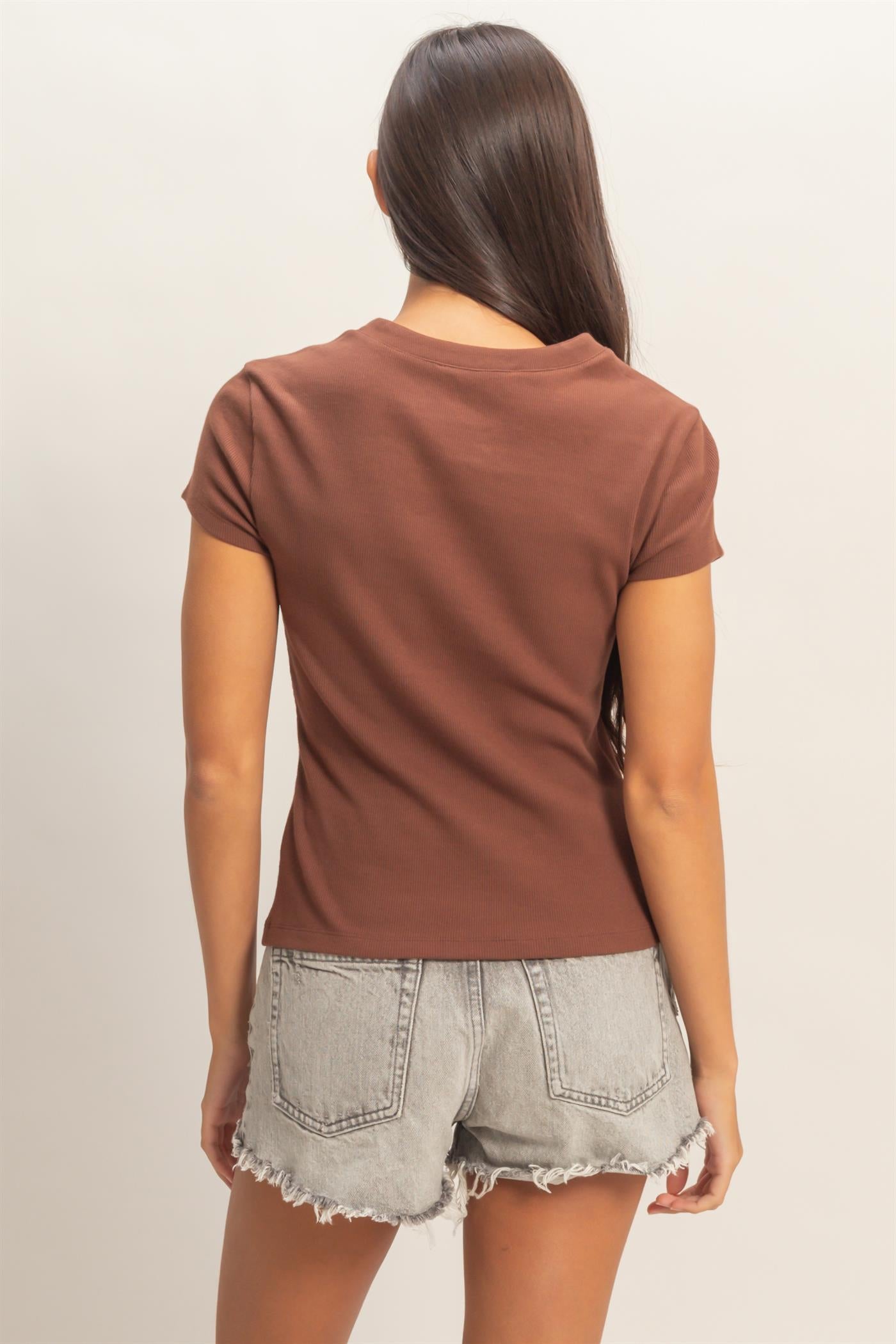 Wholesale Ribbed Button-Front Crew Neck Top Clothing Tops DZ26A727 CHOCOLATE DOUBLE ZERO