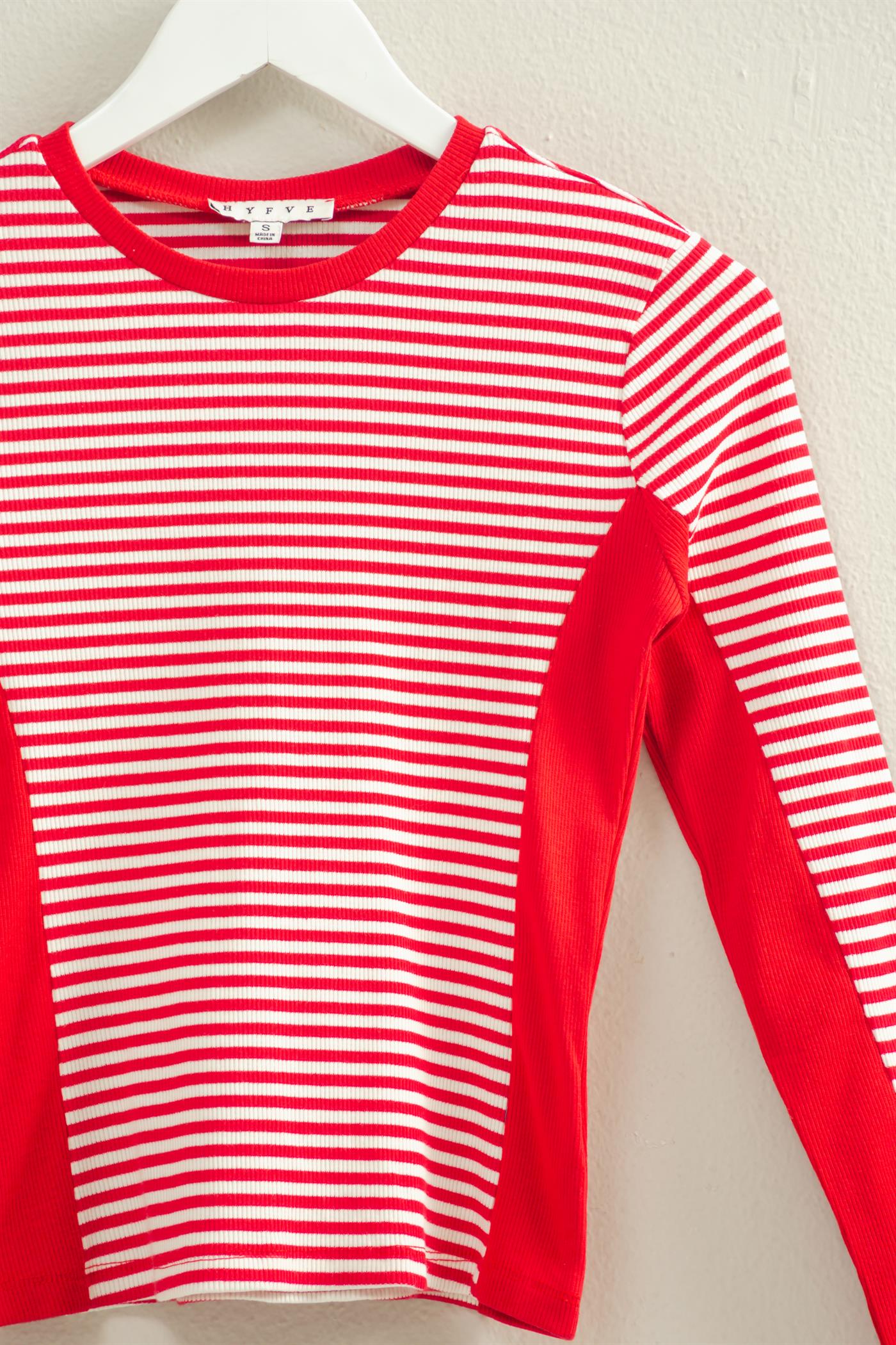 Wholesale Striped Long Sleeve Knit Top T-Shirts HF25F067 RED HYFVE