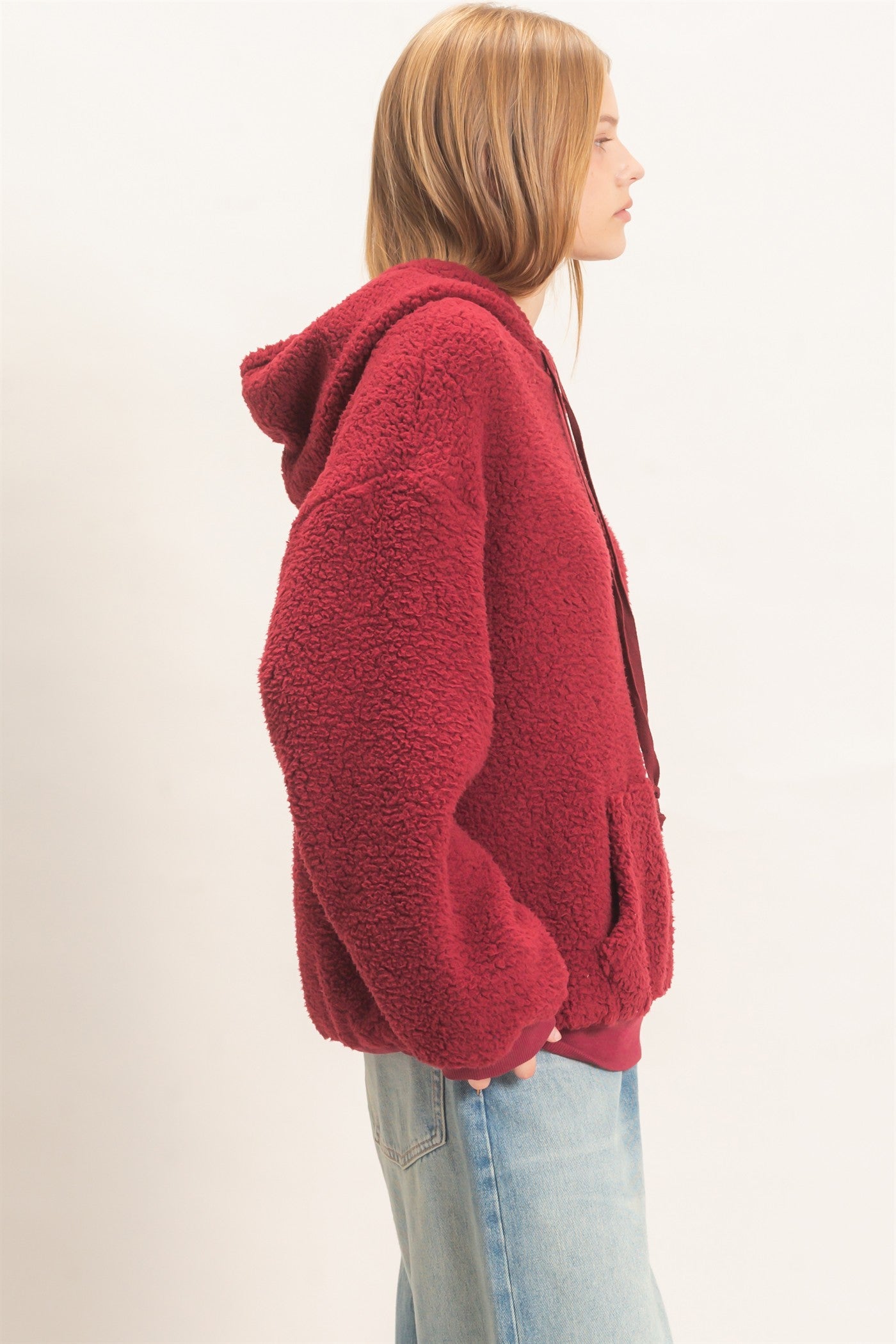 Wholesale Plush Sherpa Pullover Hoodie Hoodies HF26F289 BURGUNDY HYFVE
