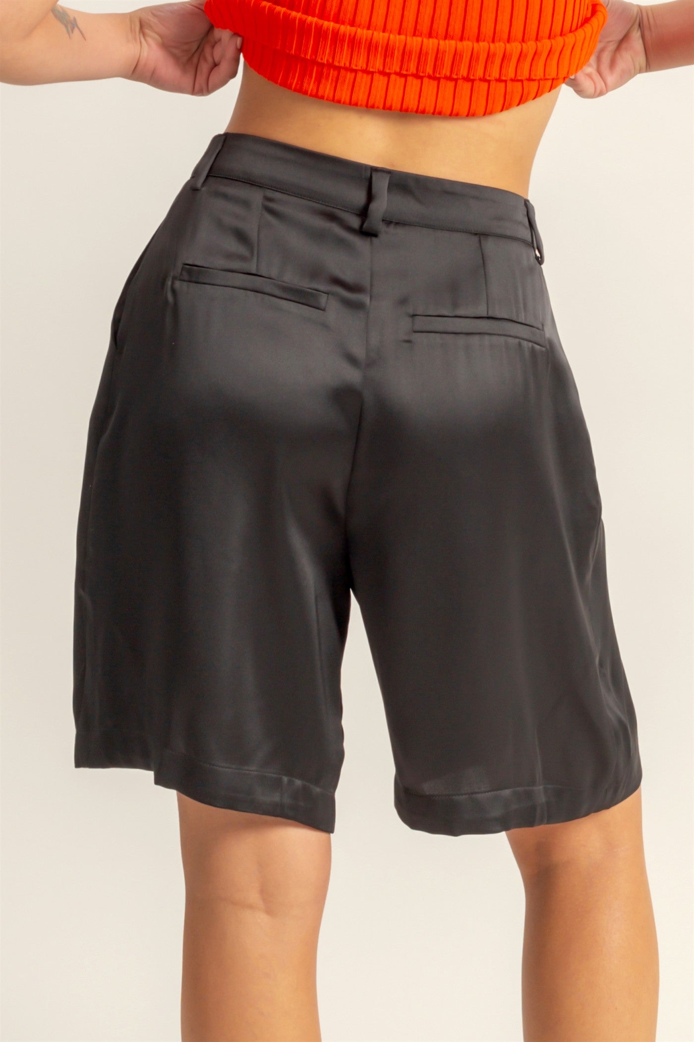 Wholesale High-Waist Pleated Satin Shorts Shorts DZ24E149 BLACK DOUBLE ZERO