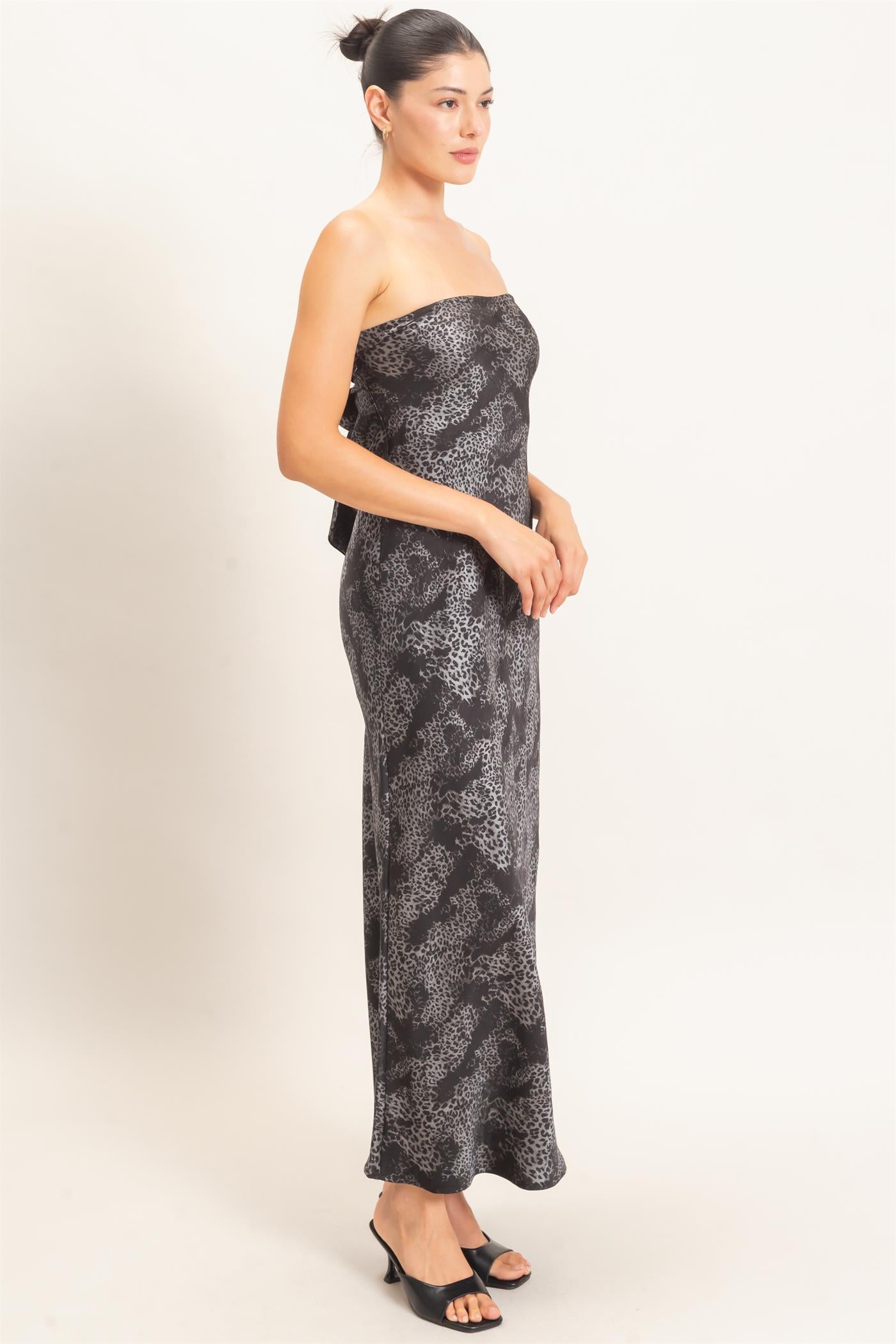 Wholesale Satin Patterned Maxi Dress Dresses HF26F029 BLACK HYFVE