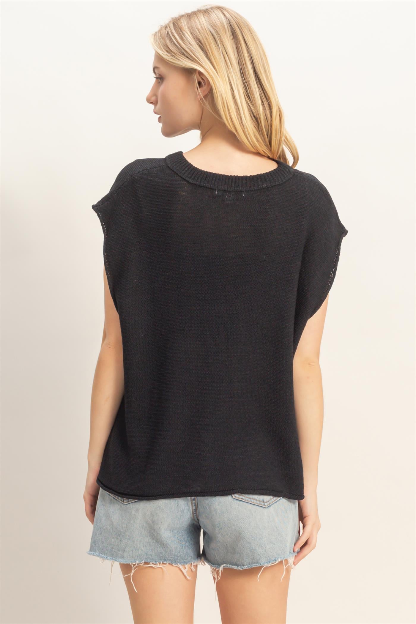 Wholesale Sleeveless Ribbed Knit Top Sweaters HF26A633 BLACK HYFVE