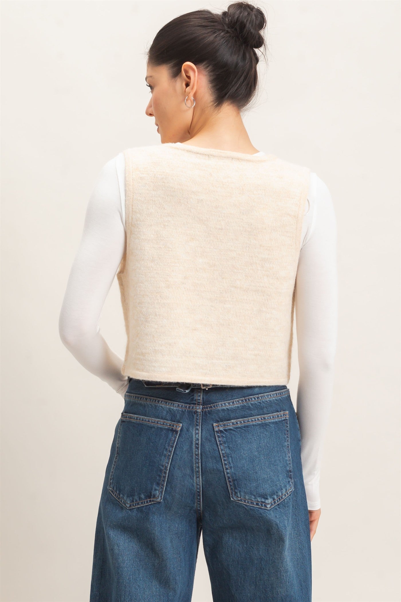 Wholesale Sweater Vest With Front Ties Sweaters HF26E140 OATMEAL HYFVE