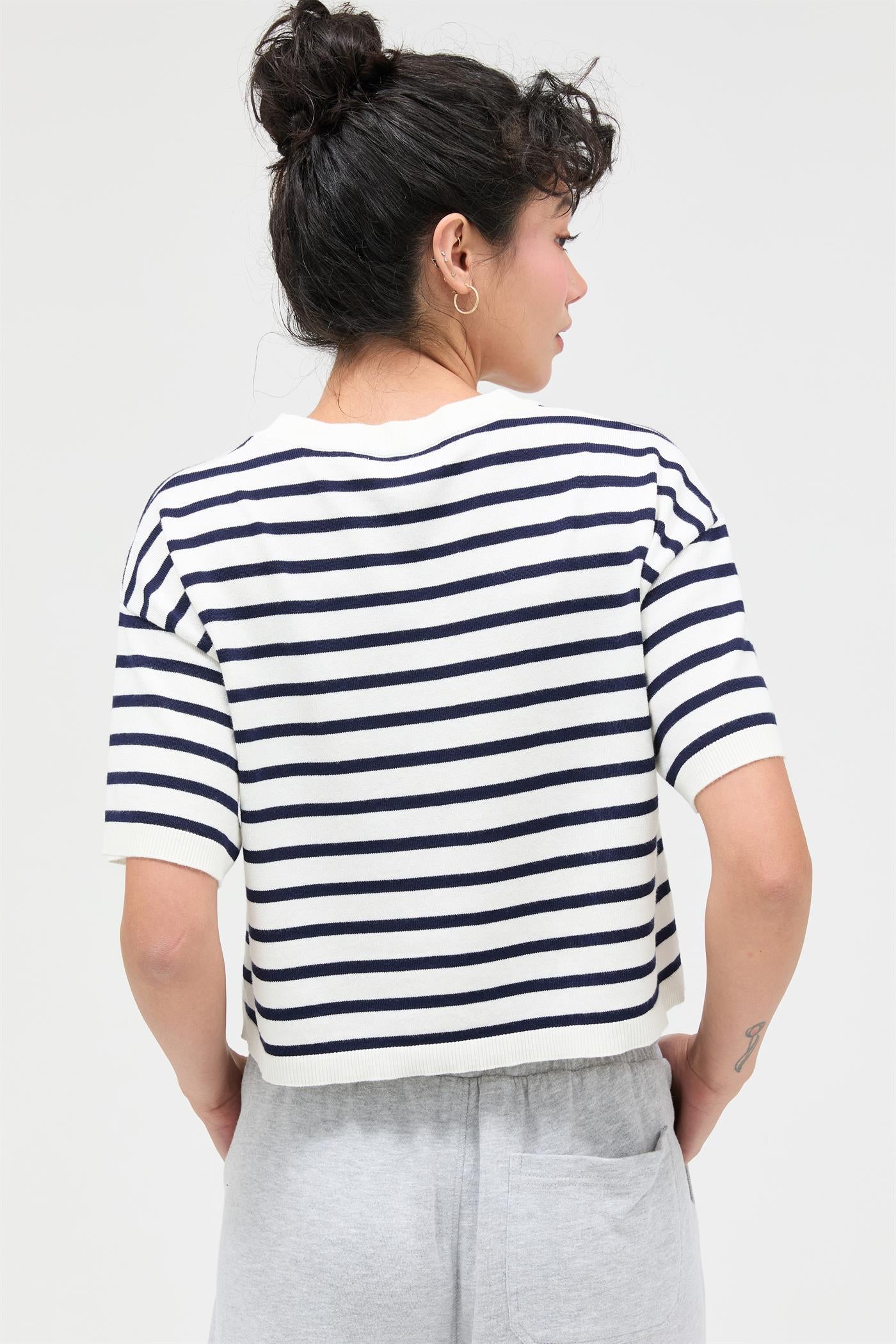 Wholesale Round Neck Striped Crop Top Clothing Tops DZ26A051 NAVY DOUBLE ZERO