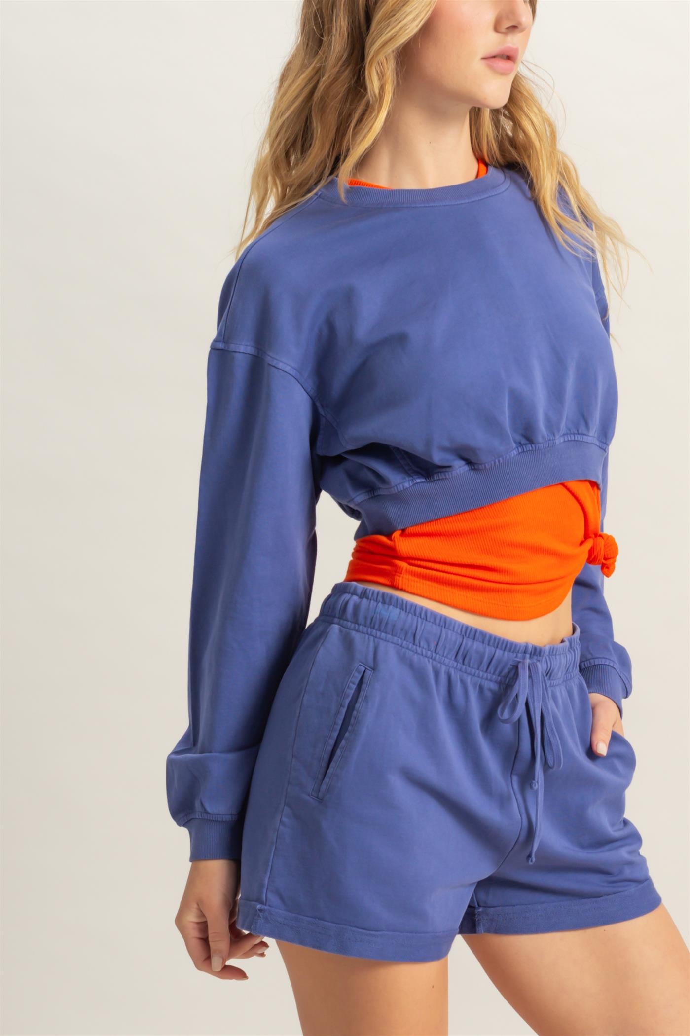 Wholesale Crew Neck Long Sleeve Crop Sweatshirt Sweatshirts DZ25A923 DUSTY INDIGO DOUBLE ZERO