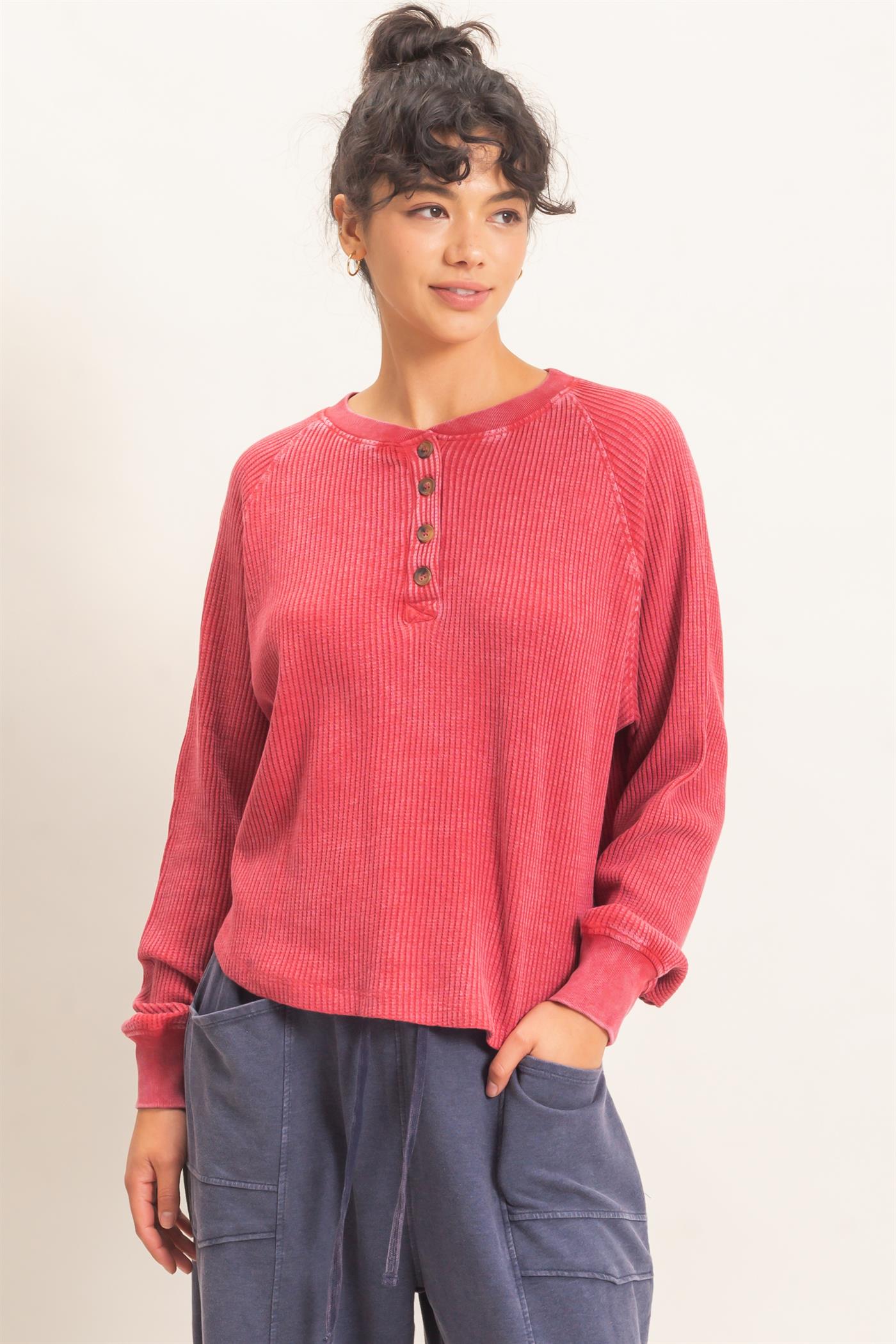 Wholesale Mineral Wash Waffle Knit Henley Top Sweatshirts DZ26E947 DARK RED DOUBLE ZERO