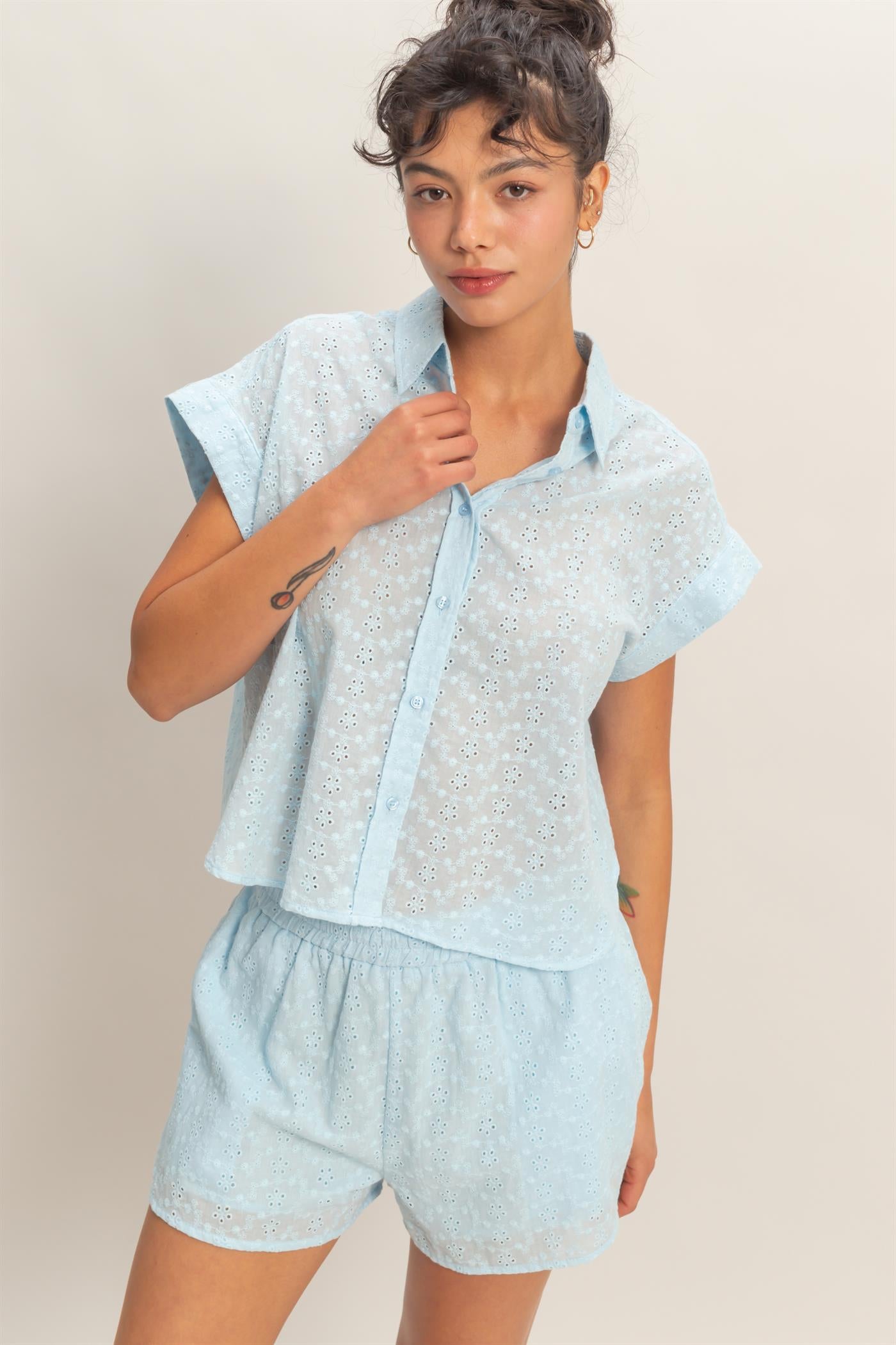 Wholesale Eyelet Dolman Short Sleeve Button Up Shirt Clothing Tops DZ26C088 ICE BLUE DOUBLE ZERO