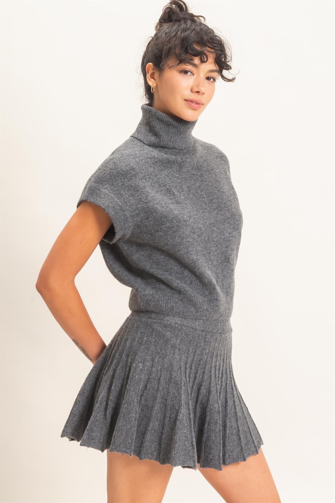 Wholesale Turtleneck Crop Top And Pleated Skirt Set Clothing DZ26C981-SET CHARCOAL DOUBLE ZERO