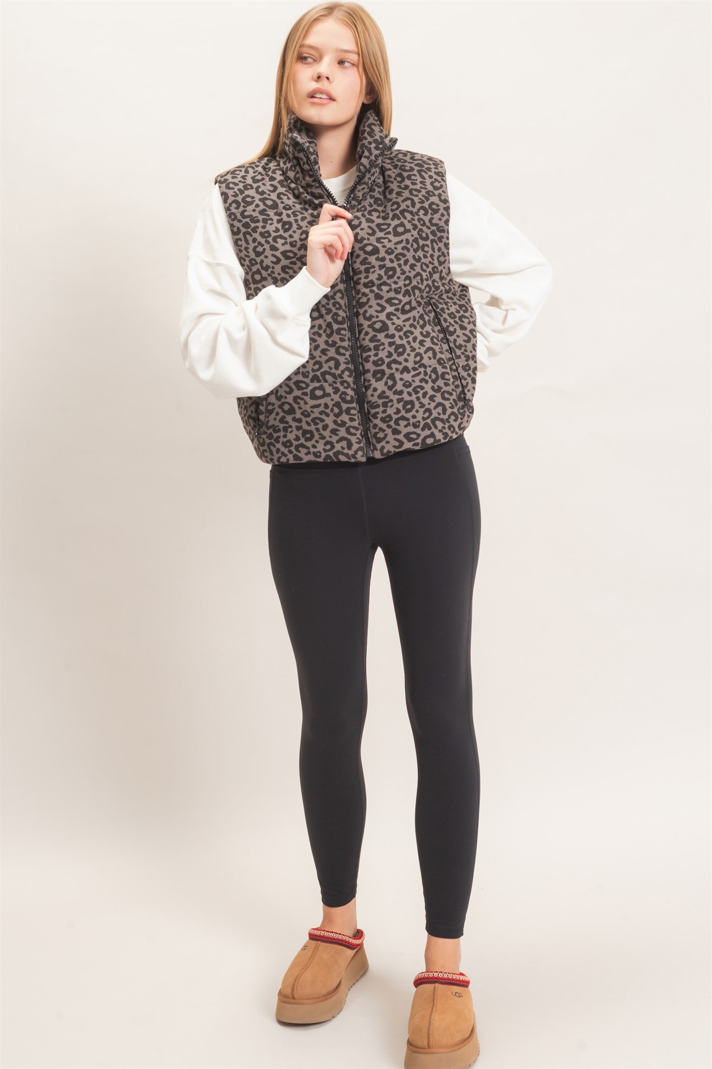 Wholesale Leopard Quilted Zip Up Puffer Vest Outerwear HF26F205 BLACK HYFVE