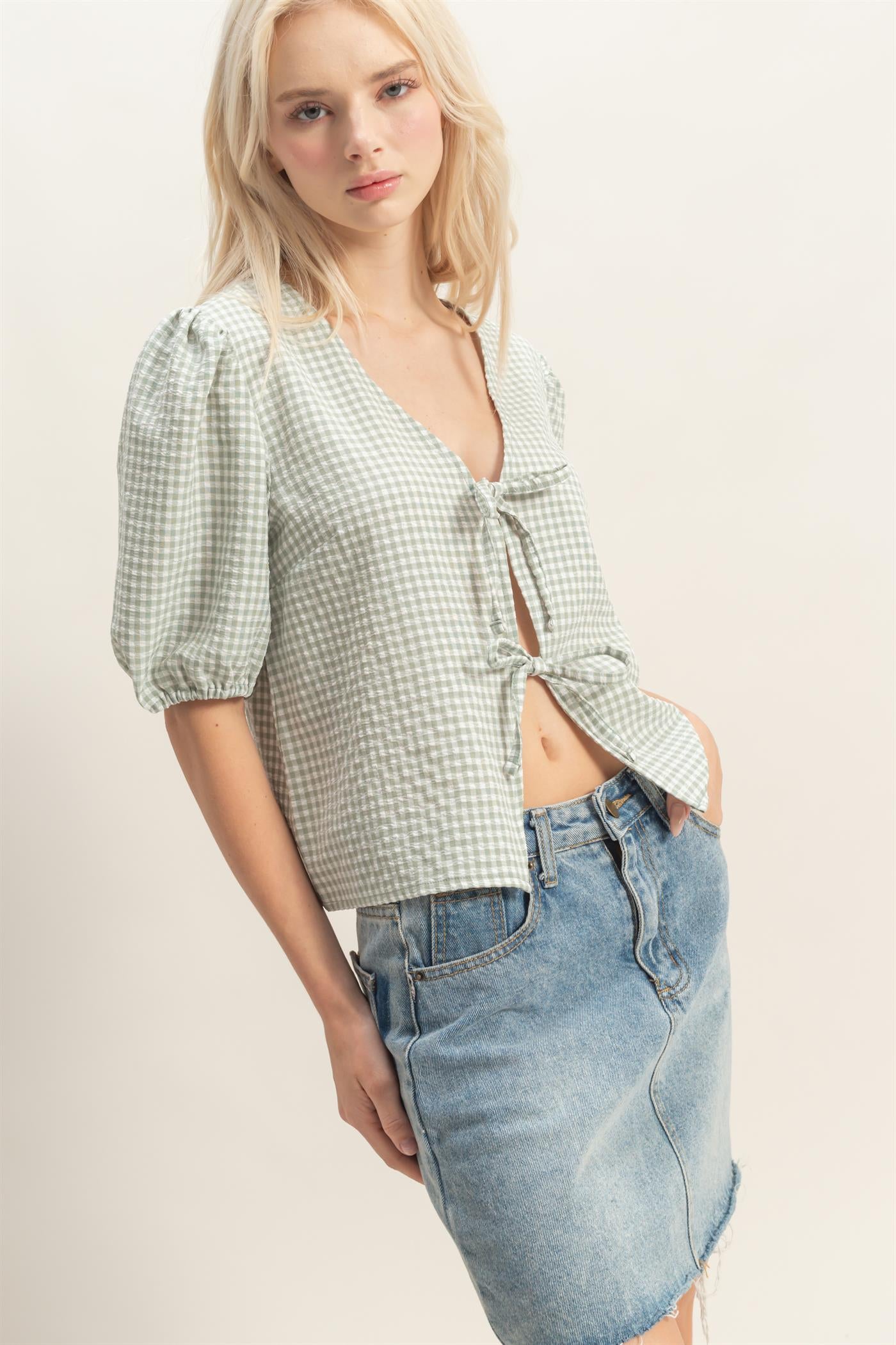 Wholesale Gingham Bow Tie Puff Sleeve Blouse Blouses DZ26C229 SAGE GREEN DOUBLE ZERO