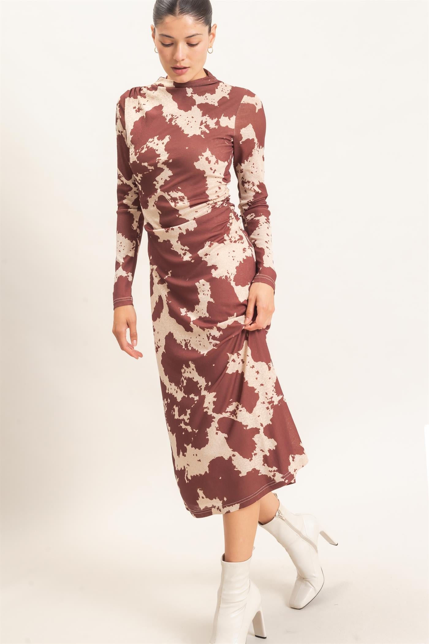 Wholesale Cow Print Knit Midi Dress Dresses HF26E780 BROWN HYFVE