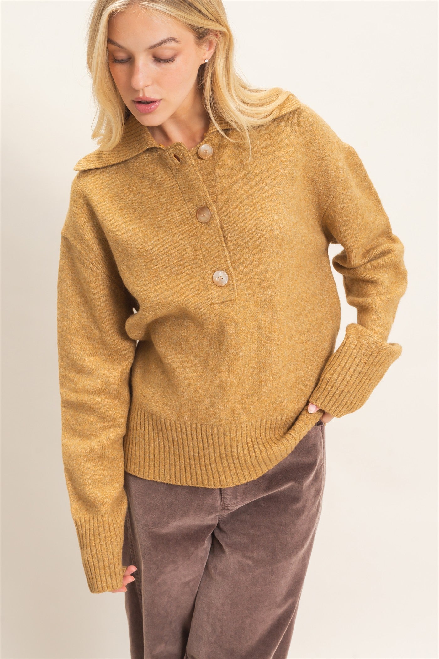 Wholesale Button-Up Collared Sweater Sweaters HF26E752 CAMEL HYFVE