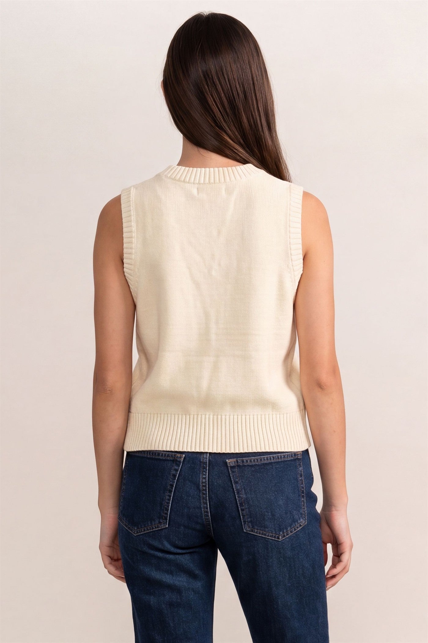 Wholesale Cable Knit V-Neck Sweater Vest Sweaters DZ26E548 CREAM DOUBLE ZERO