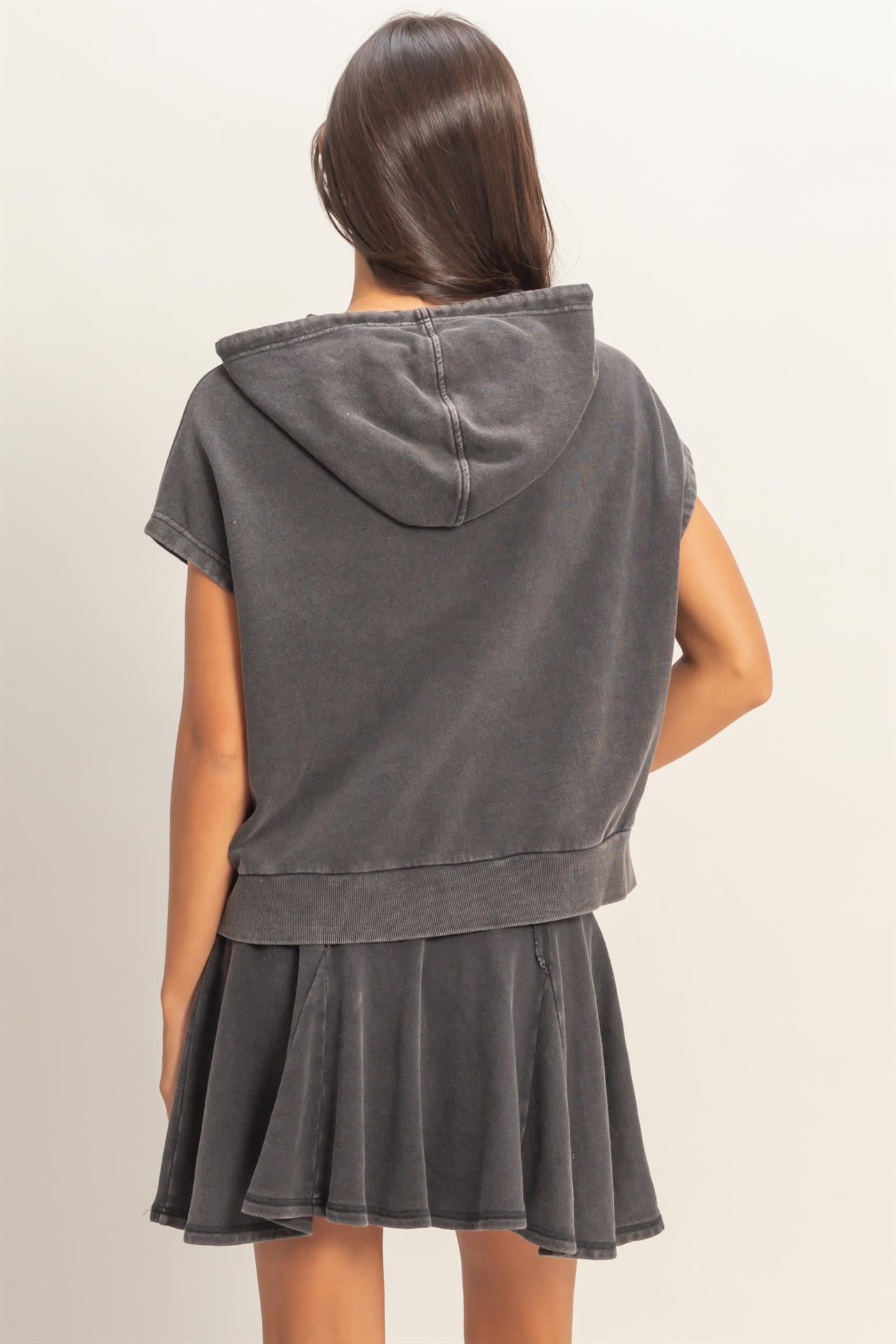 Wholesale Acid Washed Sleeveless Hooded Kangaroo Pocket Top Hoodies DZ26A411 BLACK DOUBLE ZERO