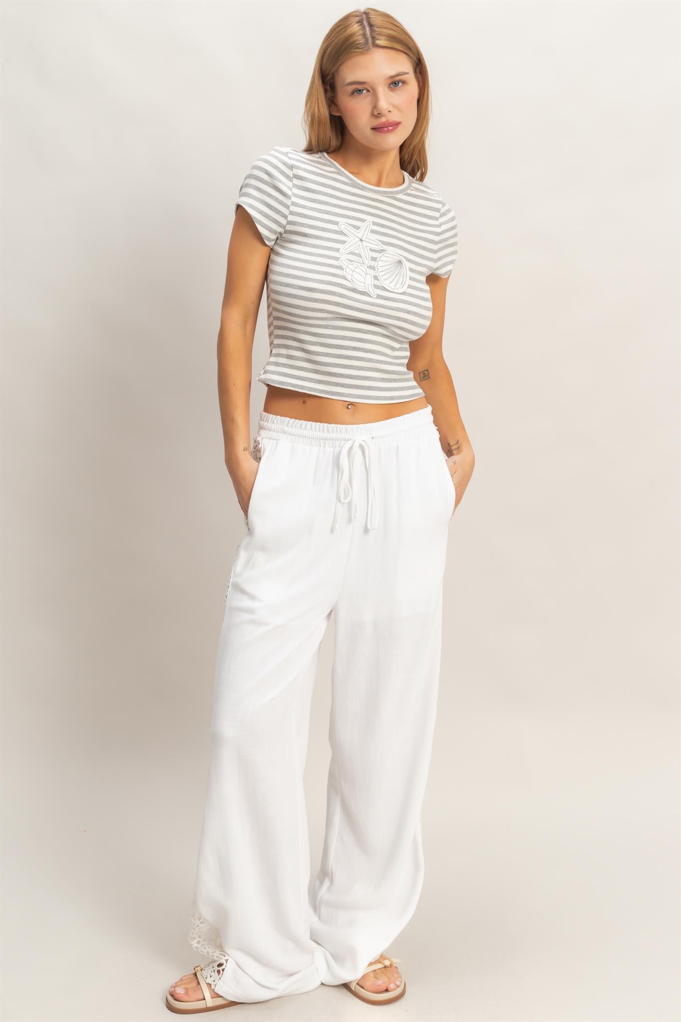 Wholesale Striped Embroidered Patch Top T-Shirts HF26C225 HEATHER GRAY HYFVE