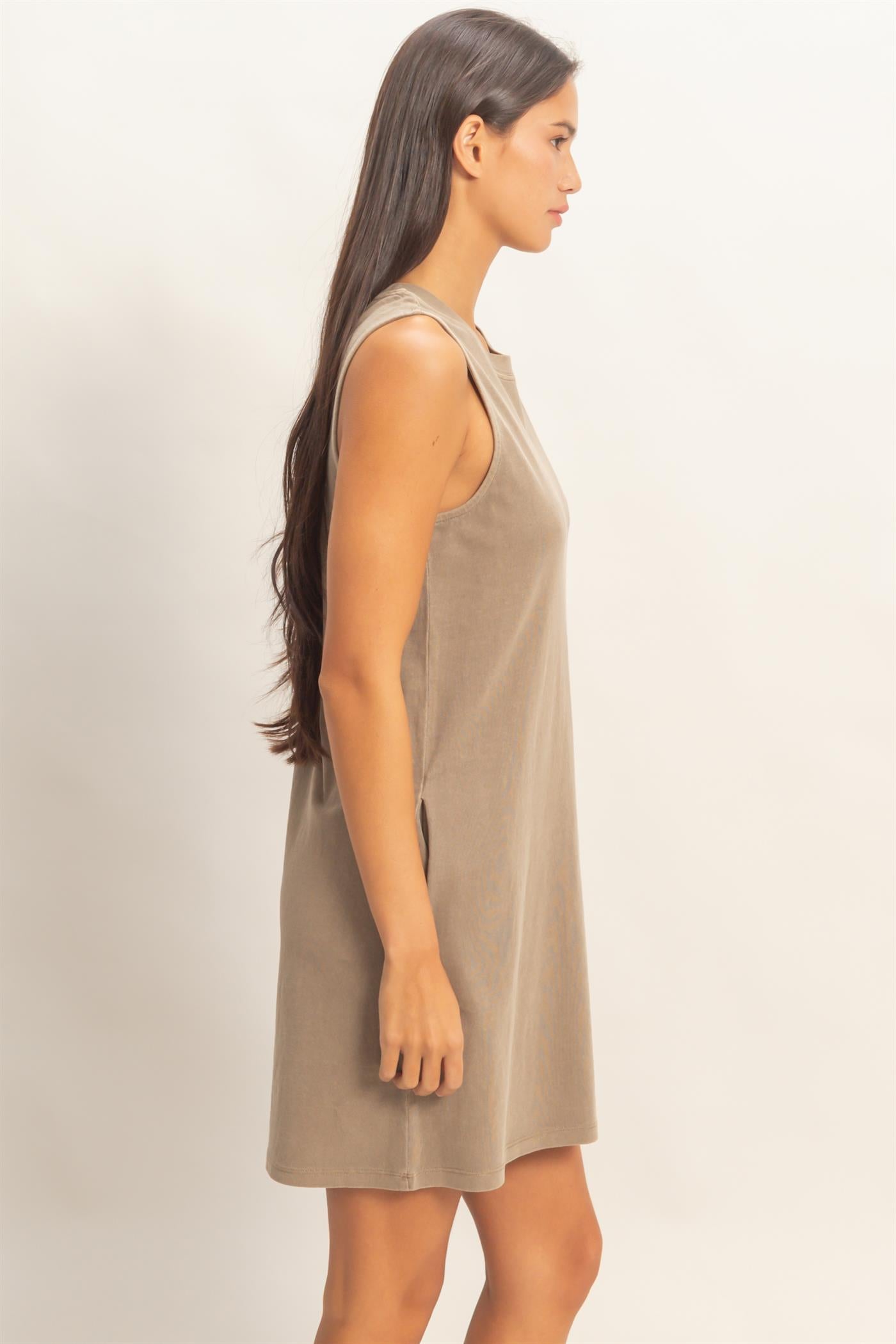 Wholesale Pigment Dyed Sleeveless Mini Dres Dresses DZ26A745 MOCHA DOUBLE ZERO