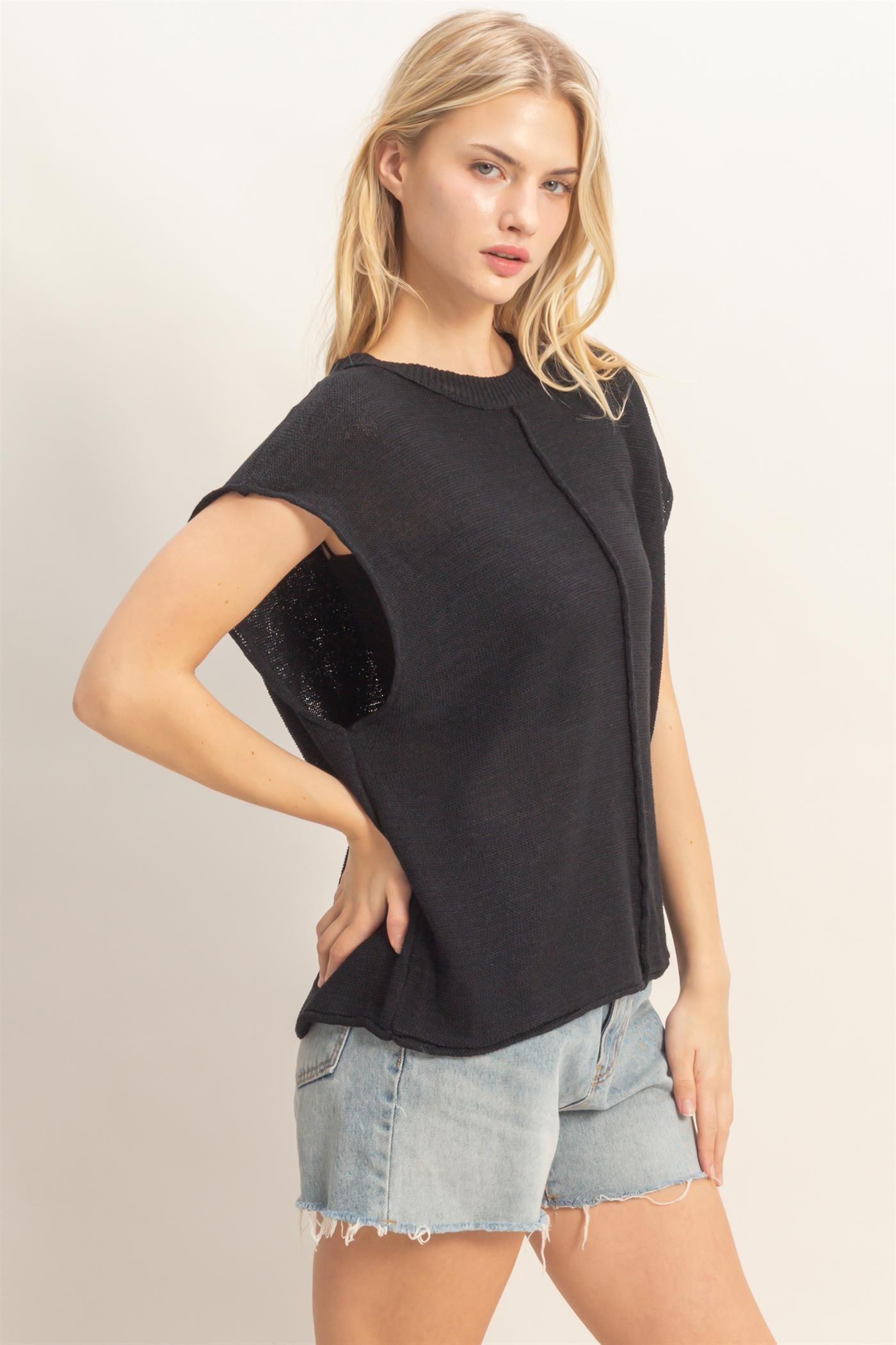 Wholesale Sleeveless Ribbed Knit Top Sweaters HF26A633 BLACK HYFVE