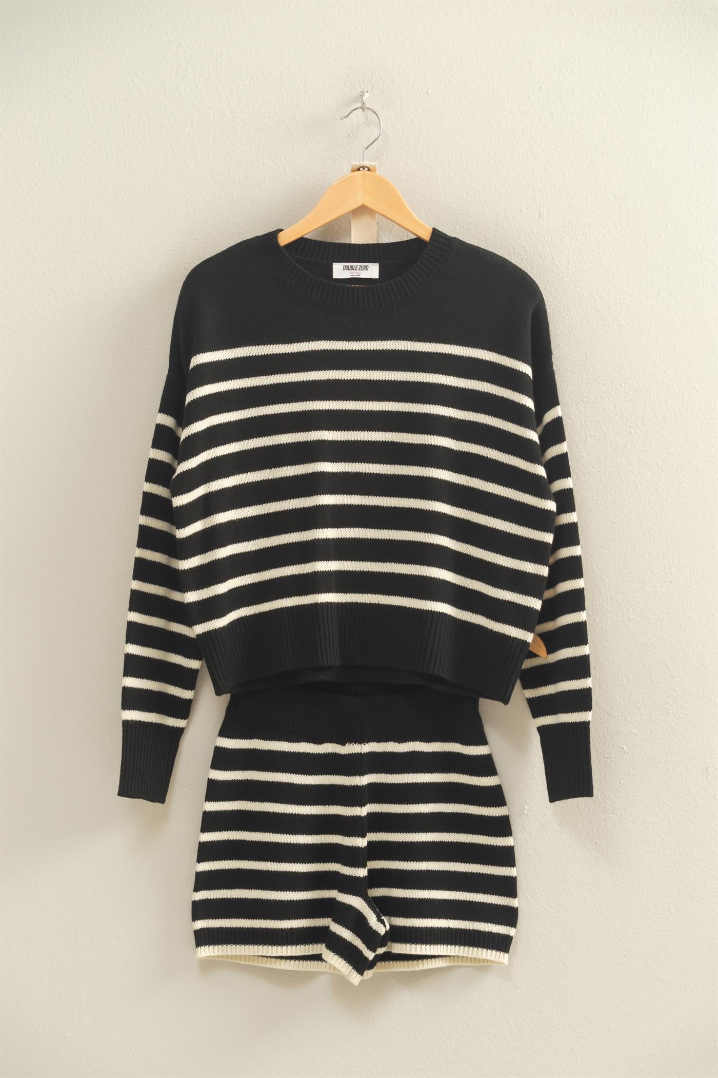 Wholesale Striped Knit Sweater And Shorts Set Clothing DZ25E141-SET BLACK/CREAM DOUBLE ZERO