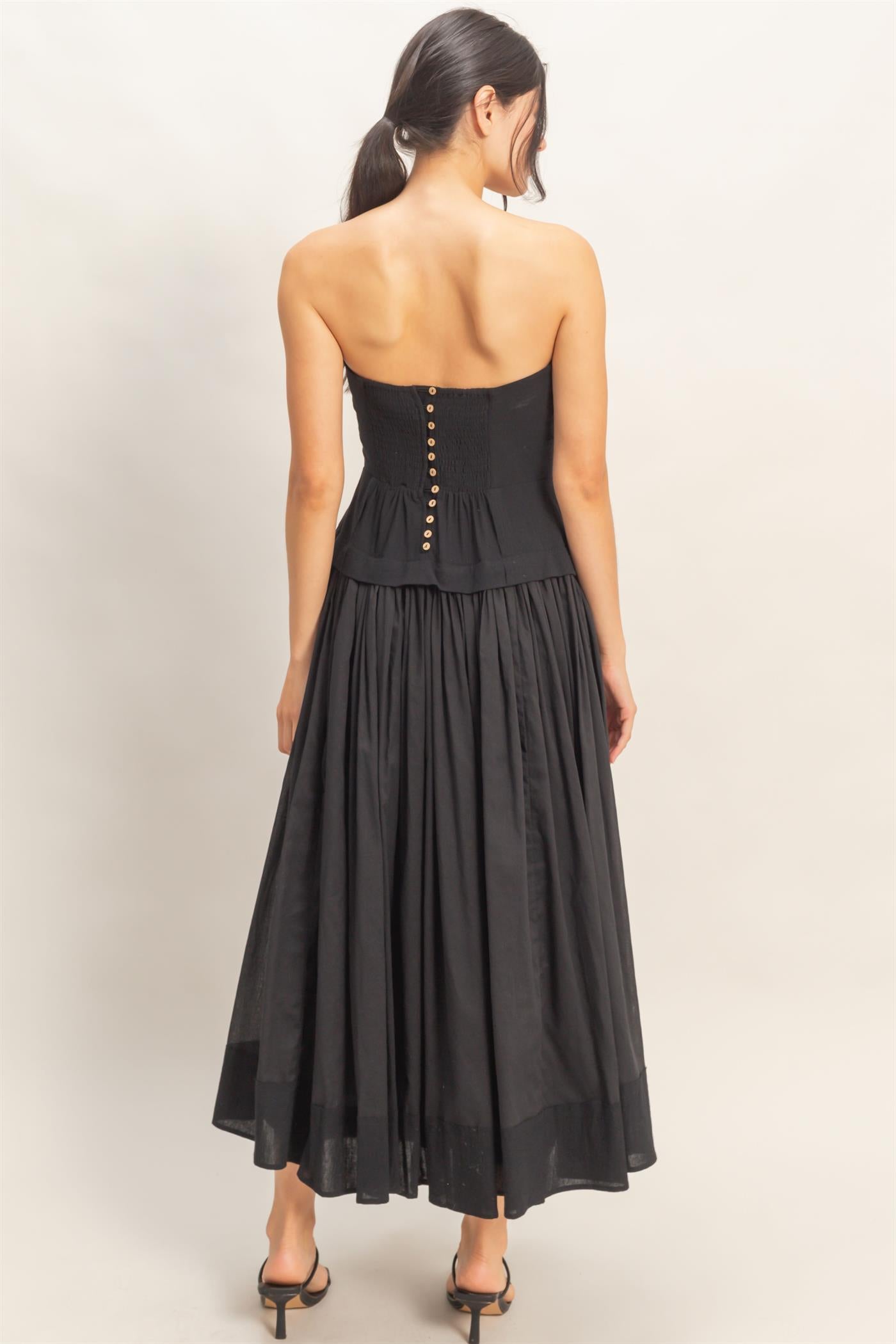 Wholesale Strapless Tiered Maxi Dress Dresses HF26A570 BLACK HYFVE