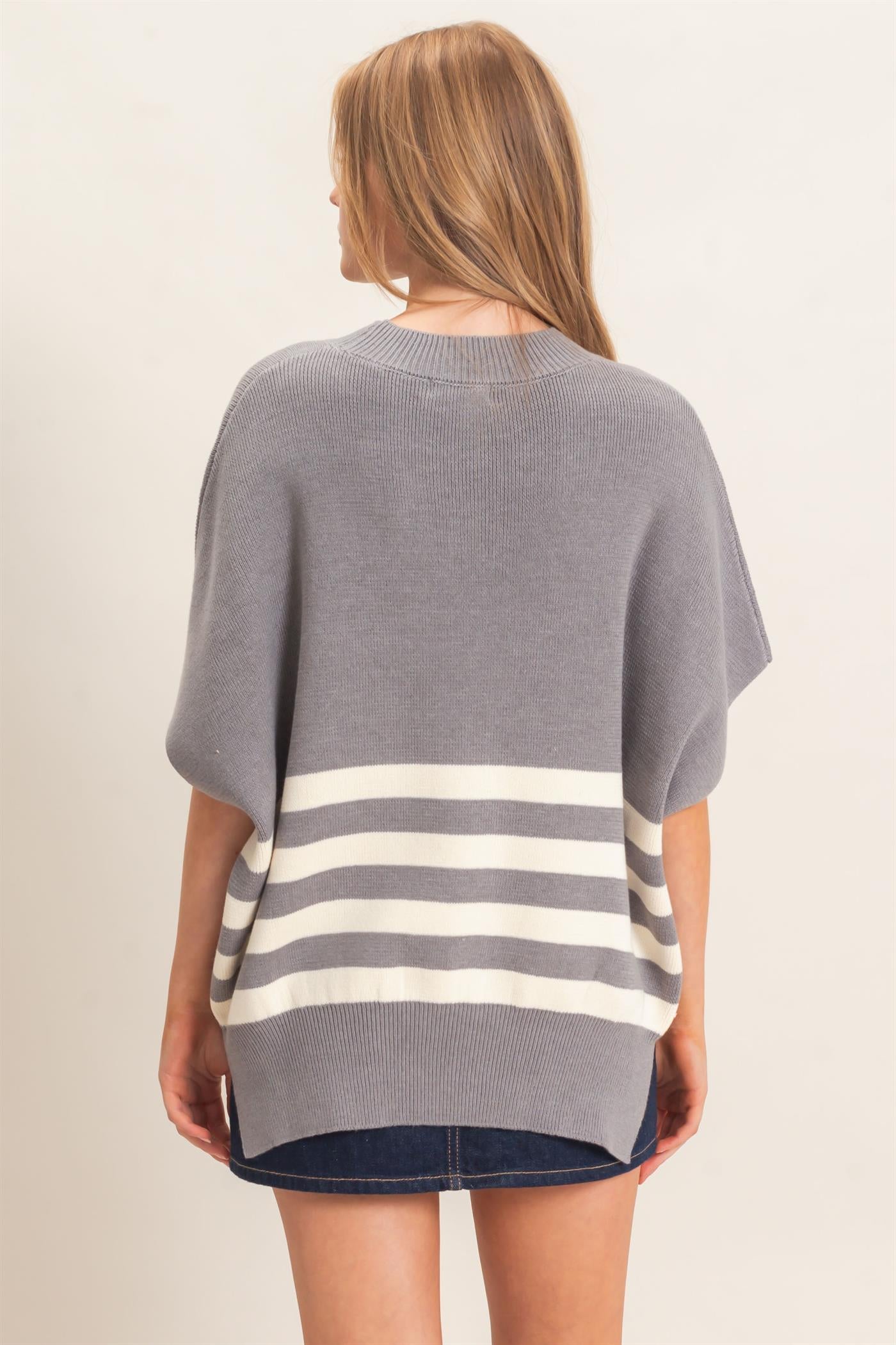 Wholesale Striped Ribbed Crew Neck Sweater Sweaters HF26E350-D GRAY HYFVE
