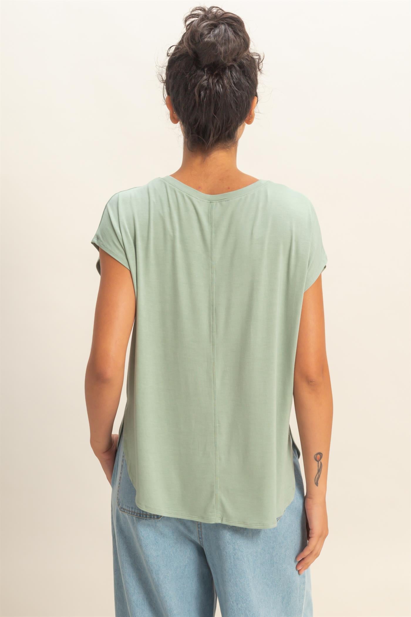 Wholesale Relaxed Dolman Short Sleeve  Round Neck Top Shirts DZ26A270 SAGE GREEN DOUBLE ZERO