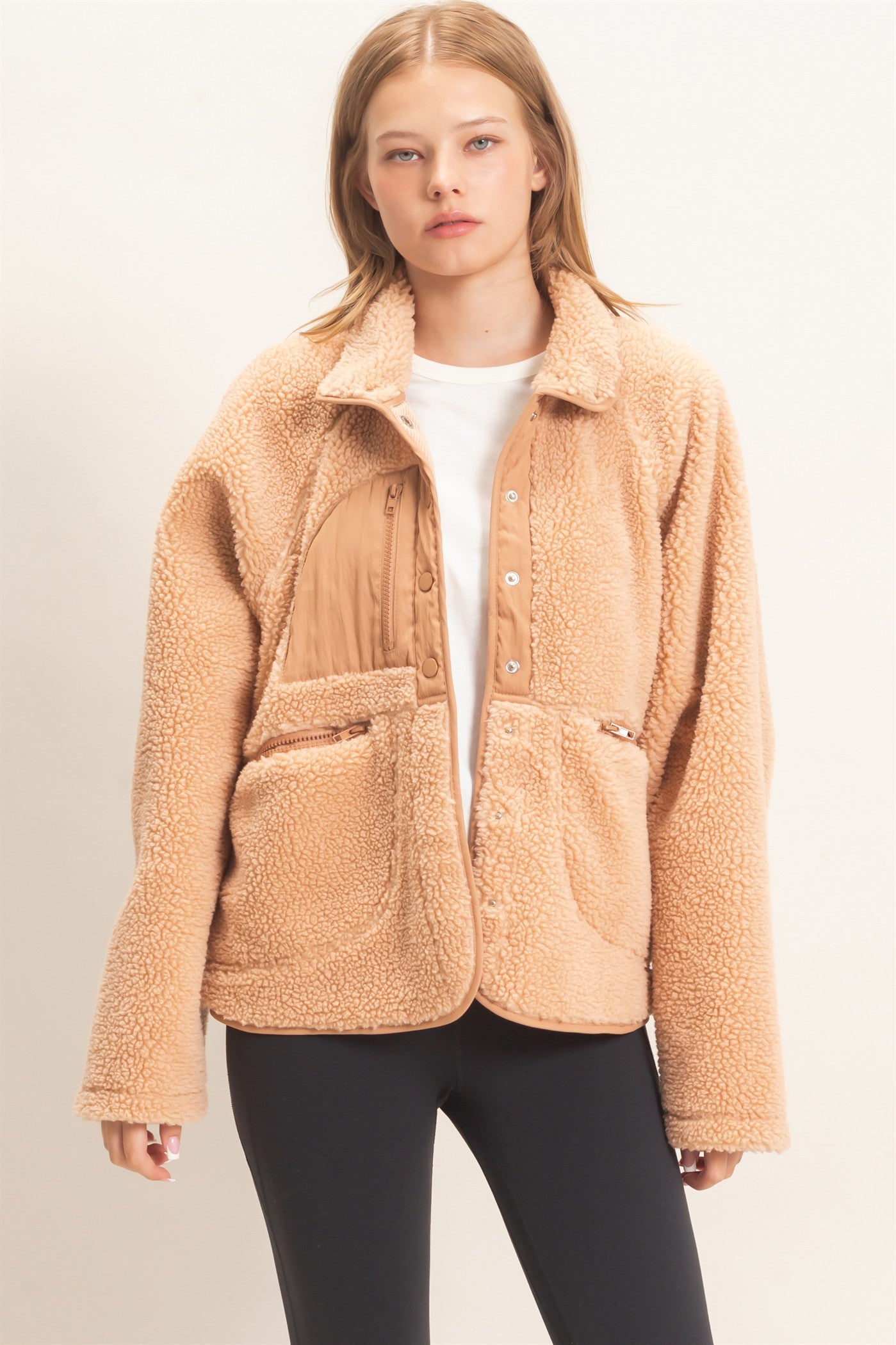 Wholesale Sherpa Fleece Jacket Coats & Jackets HF26E077 BEIGE HYFVE