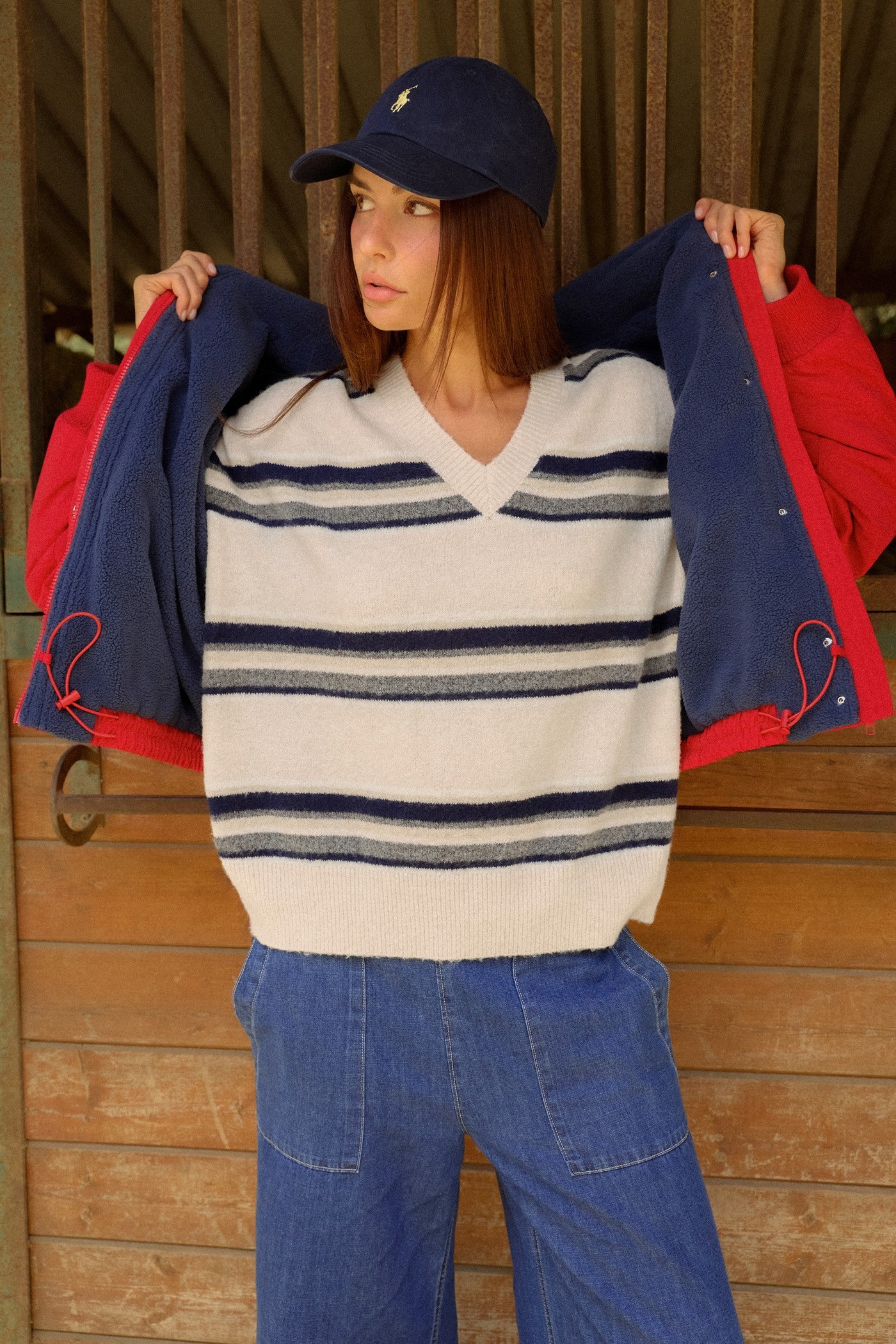 Wholesale V-Neck Striped Sweater Sweaters HF26E476 OATMEAL HYFVE