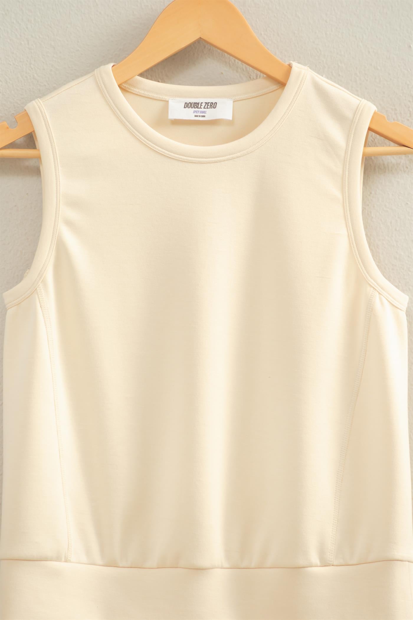 Wholesale Sleeveless Crew Neck Top Clothing Tops DZ26C709 ALPACA DOUBLE ZERO