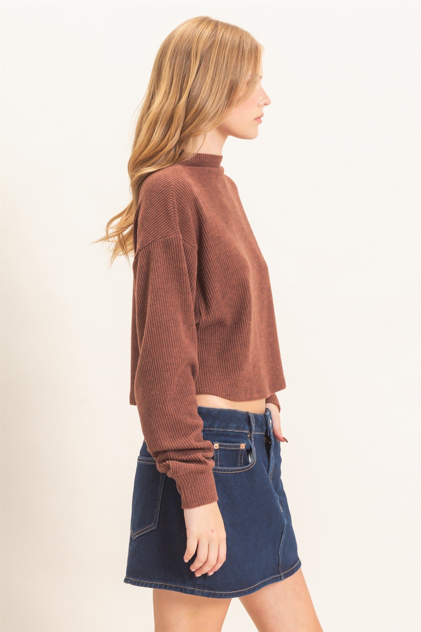 Wholesale Ribbed Mock Neck Top Clothing Tops HF26F030 BROWN HYFVE
