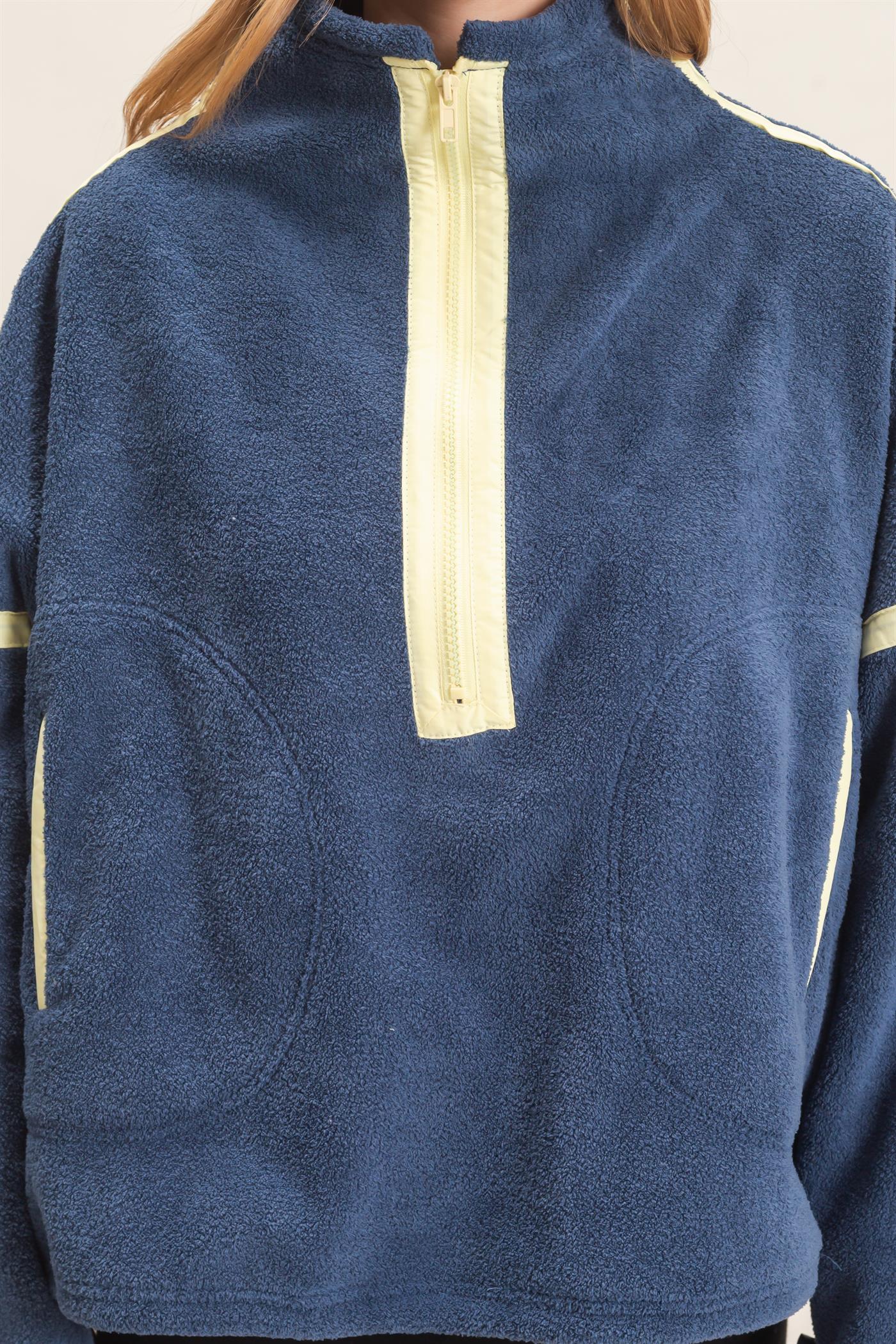 Wholesale Contrast Trim Half-Zip Fleece Pullover Outerwear HF26F206-D NAVY HYFVE