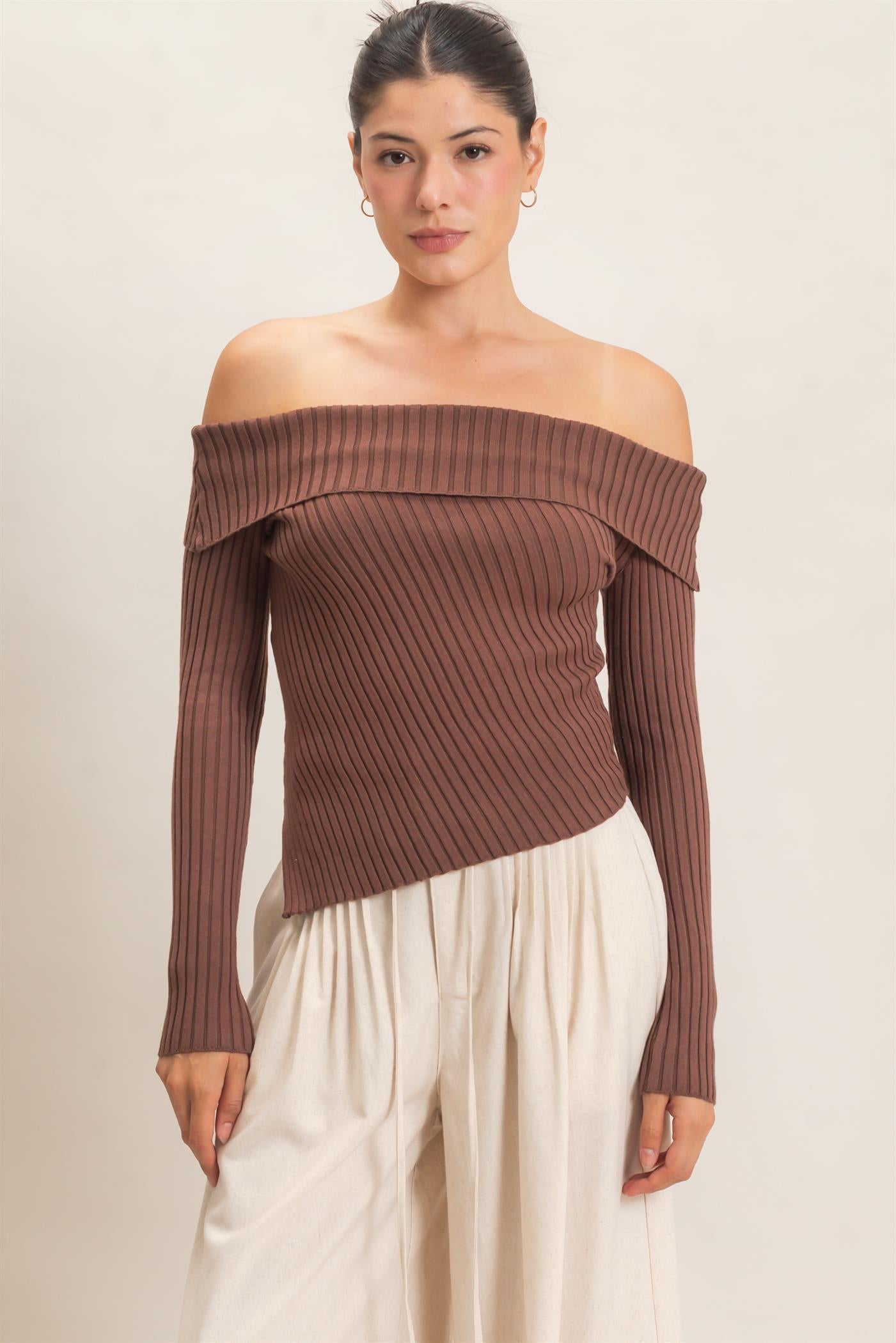 Wholesale Ribbed Off-Shoulder Sweater Sweaters HF26E937 BROWN HYFVE