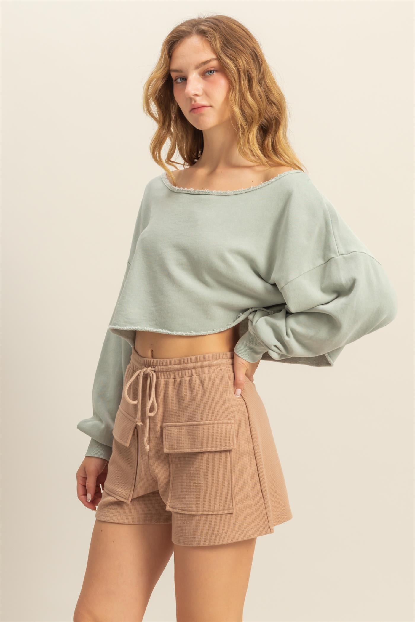 Wholesale Frayed Detail Long Sleeve Crop Top Sweatshirts DZ25A776 SAGE GREEN DOUBLE ZERO