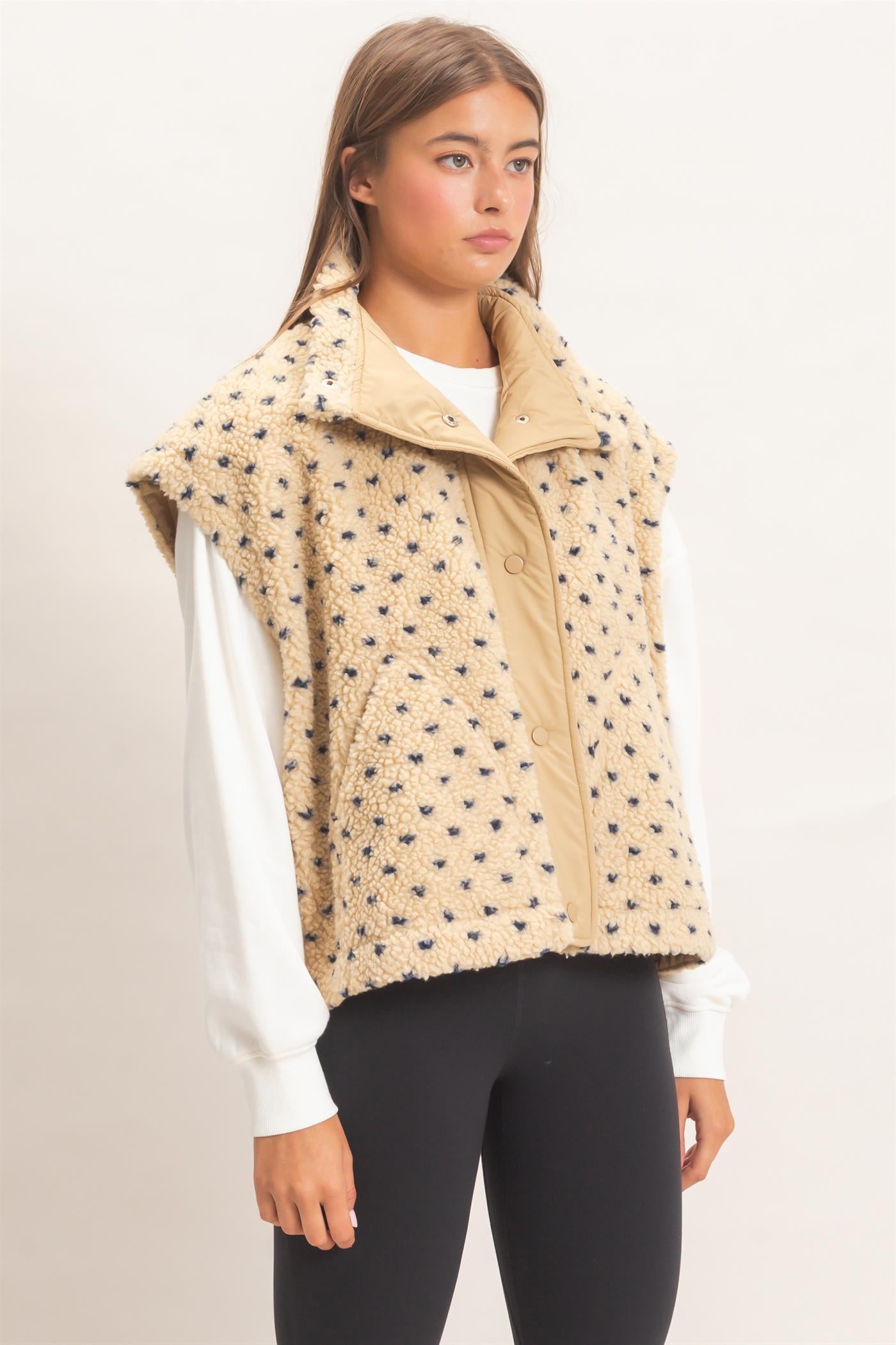 Wholesale Polka Dot Sherpa Vest Outerwear DZ26F260 NAVY DOUBLE ZERO