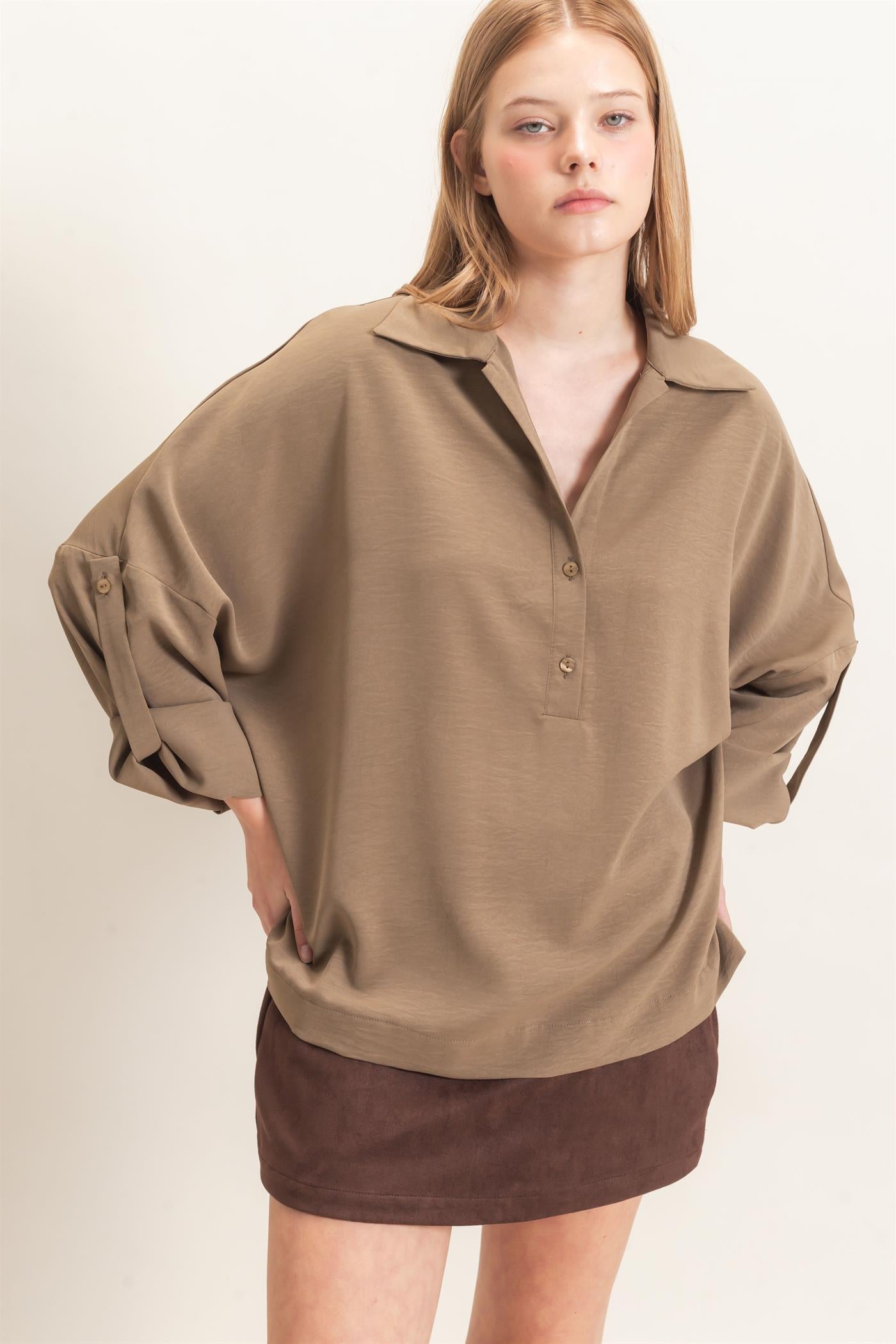 Wholesale Buttoned Collar Split Sleeve Top Clothing Tops HF26F071 OLIVE HYFVE