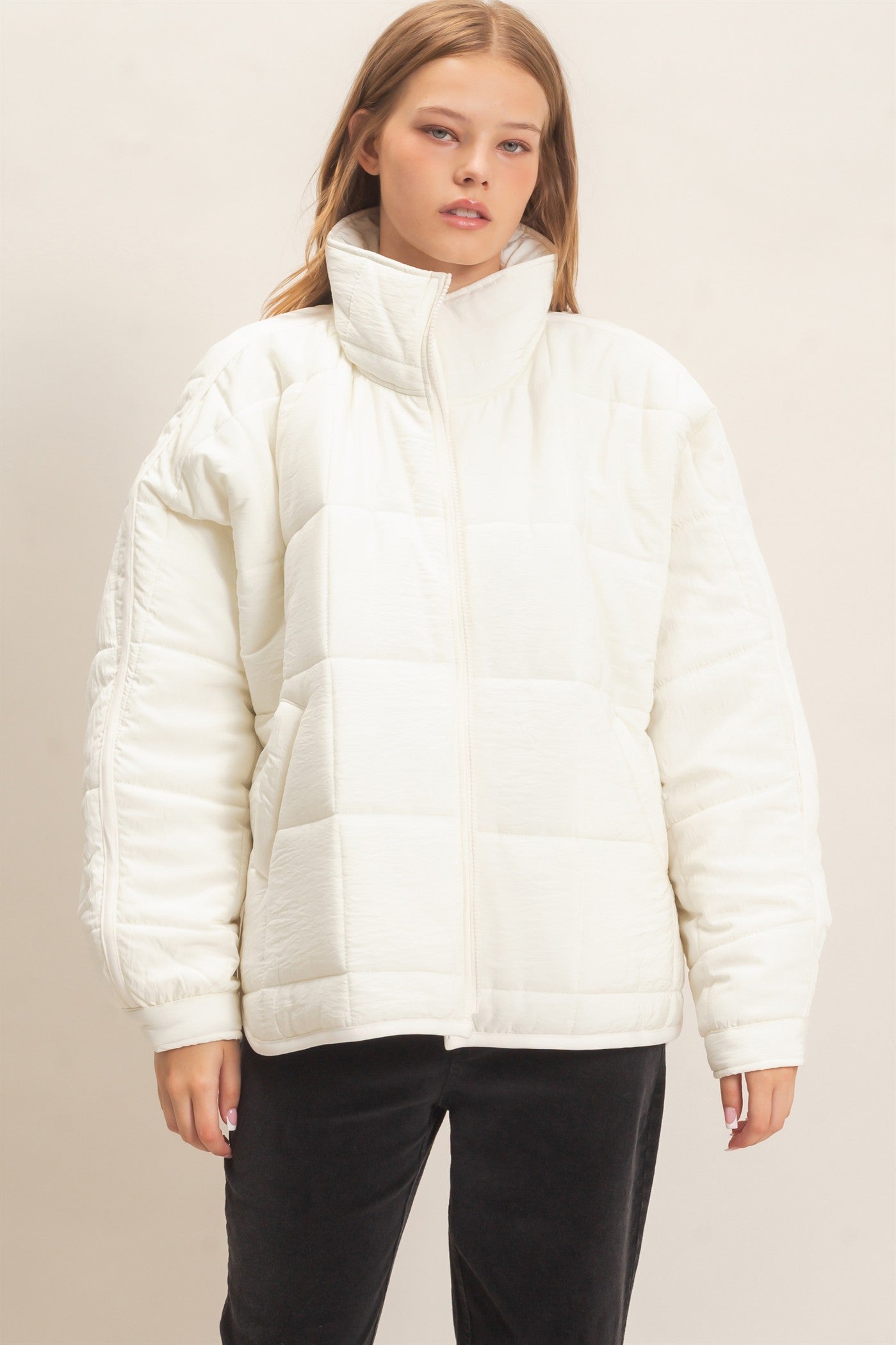 Wholesale Quilted Mock Neck Zip-Up Puffer Jacket Coats & Jackets HF26C865 IVORY HYFVE