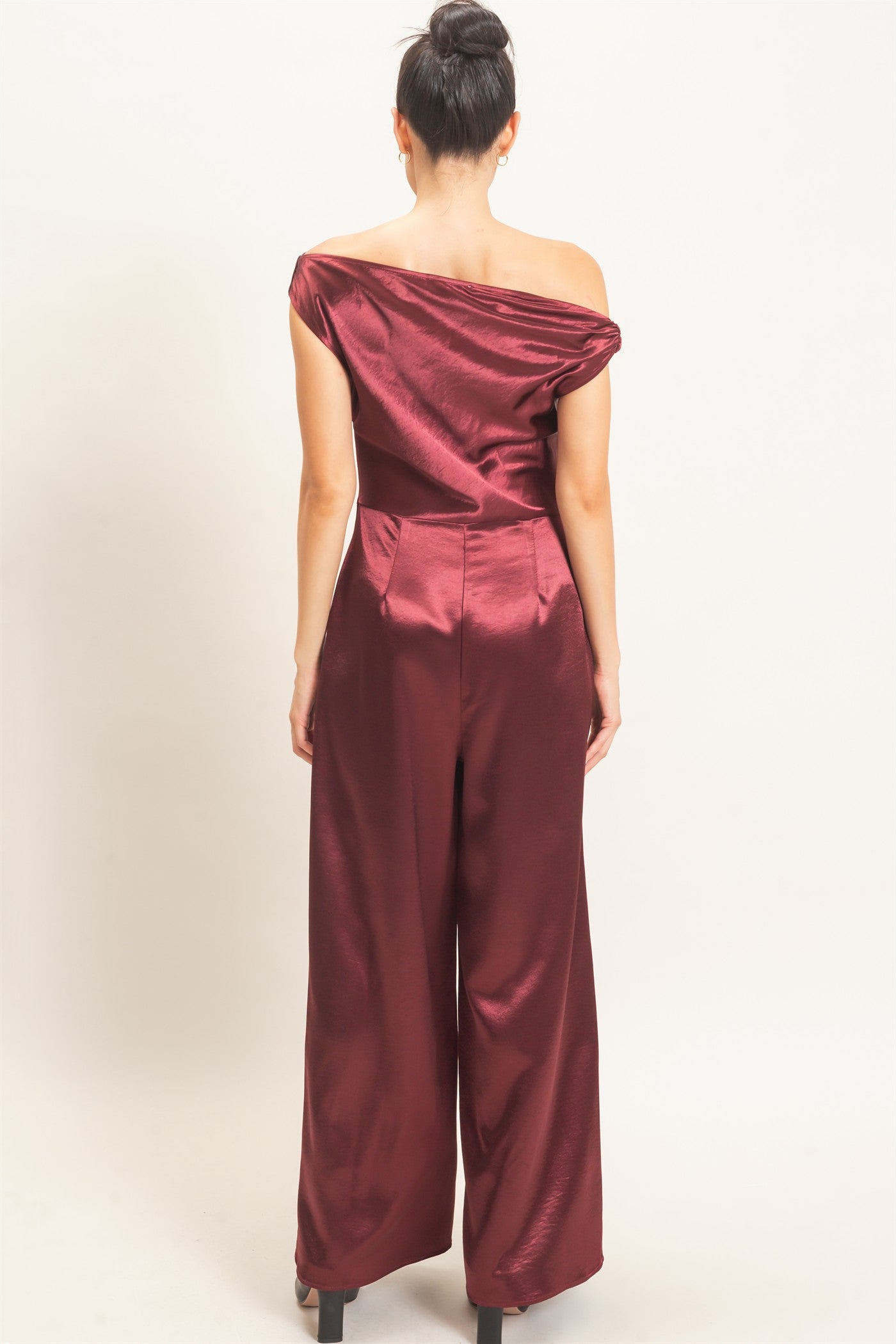 Wholesale Asymmetrical Cowl Neck Wide Leg Jumpsuit Clothing HF26F009 WINE HYFVE