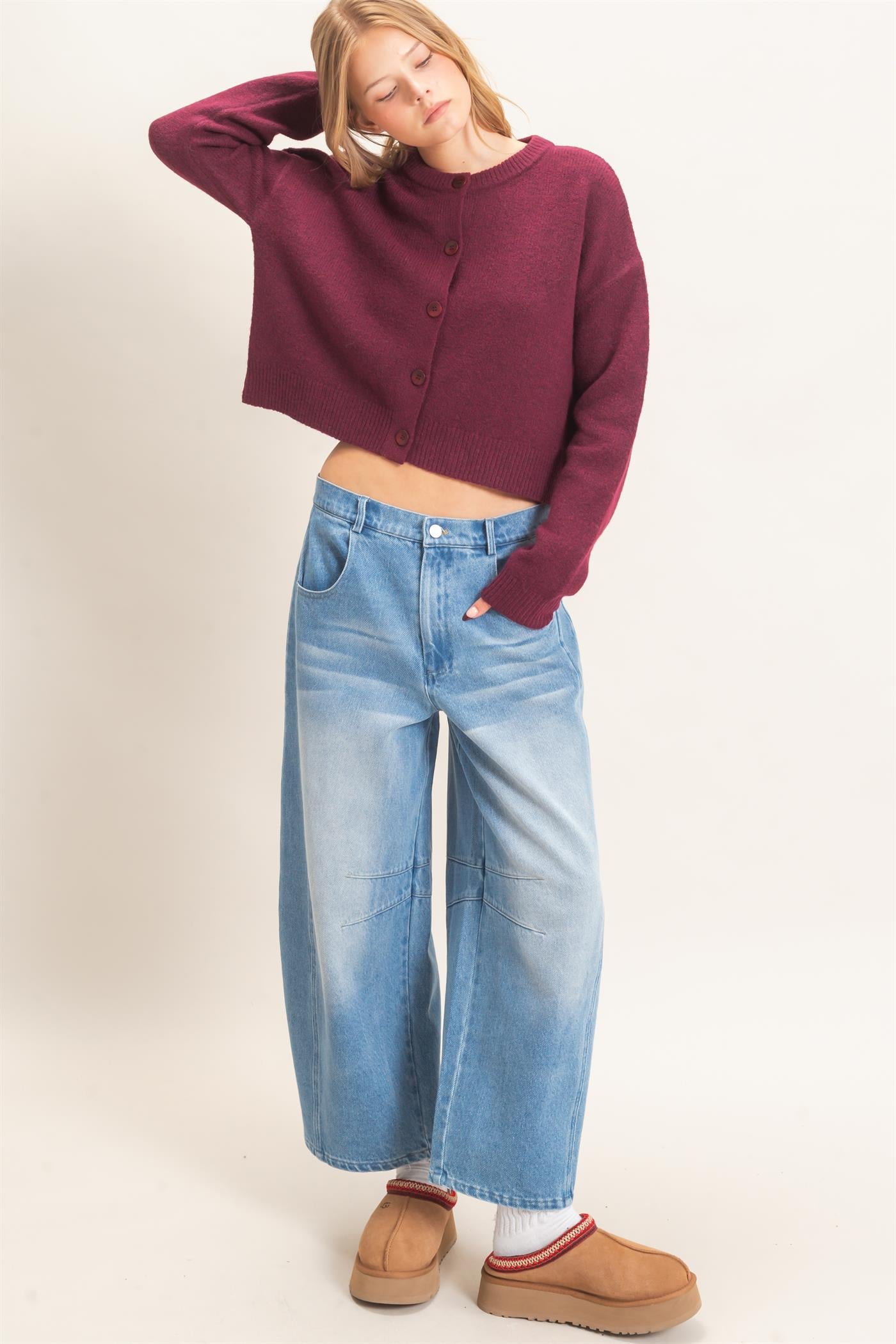 Wholesale Enzyme Wash Barrel Jeans Pants HF26E060 LIGHT BLUE HYFVE