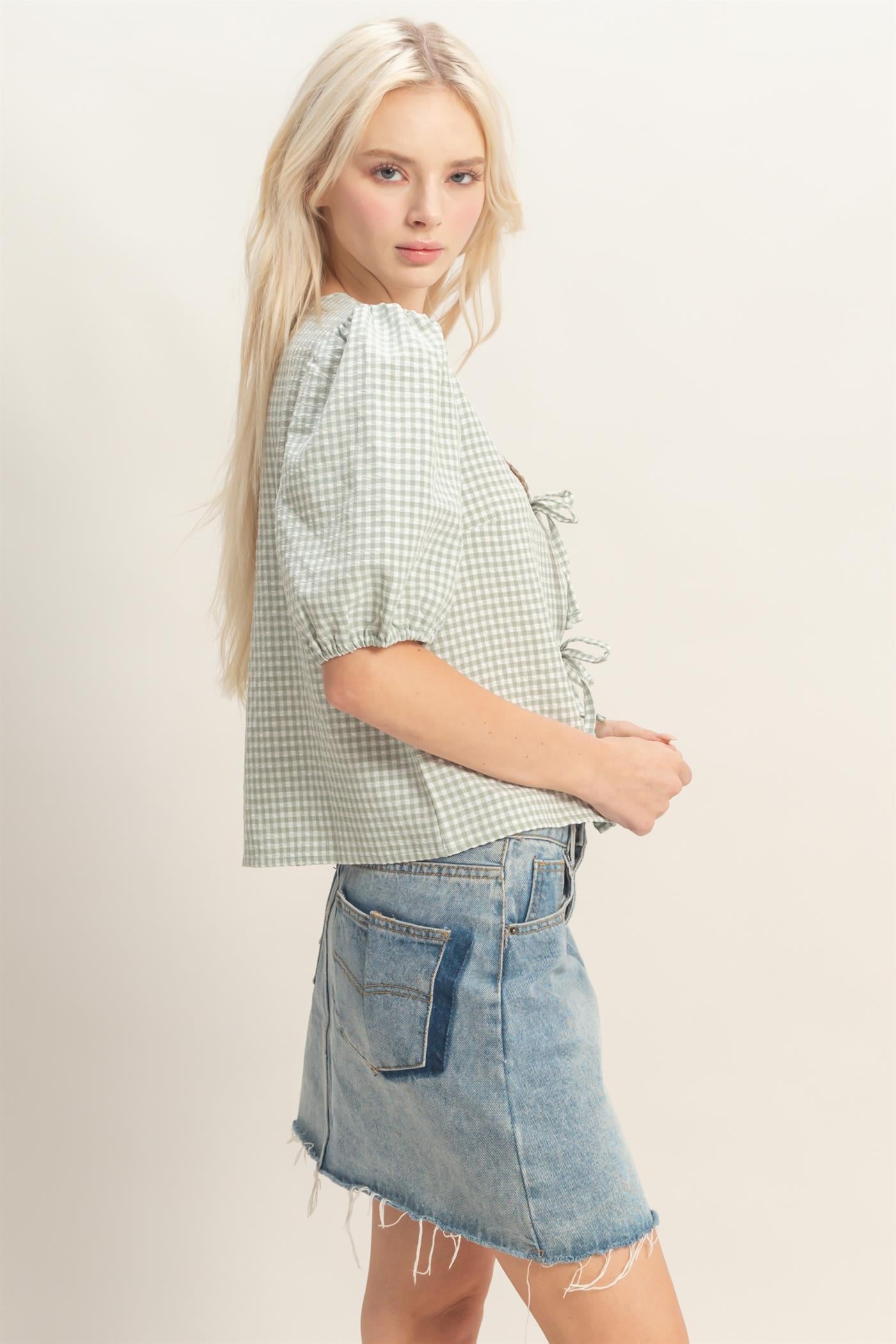 Wholesale Gingham Bow Tie Puff Sleeve Blouse Blouses DZ26C229 SAGE GREEN DOUBLE ZERO