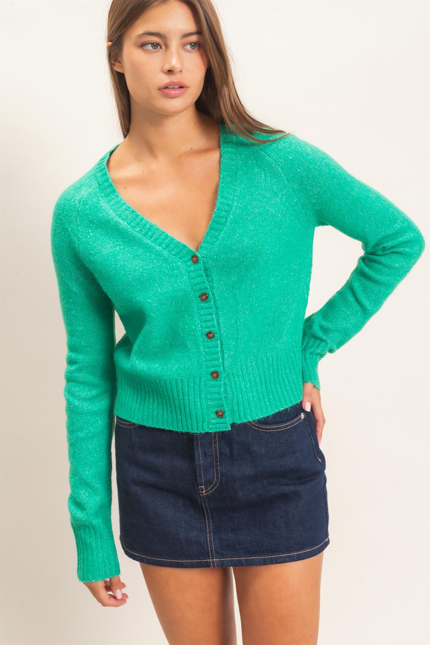 Wholesale V-Neck Cardigan Cardigans DZ26E326 EMERALD DOUBLE ZERO