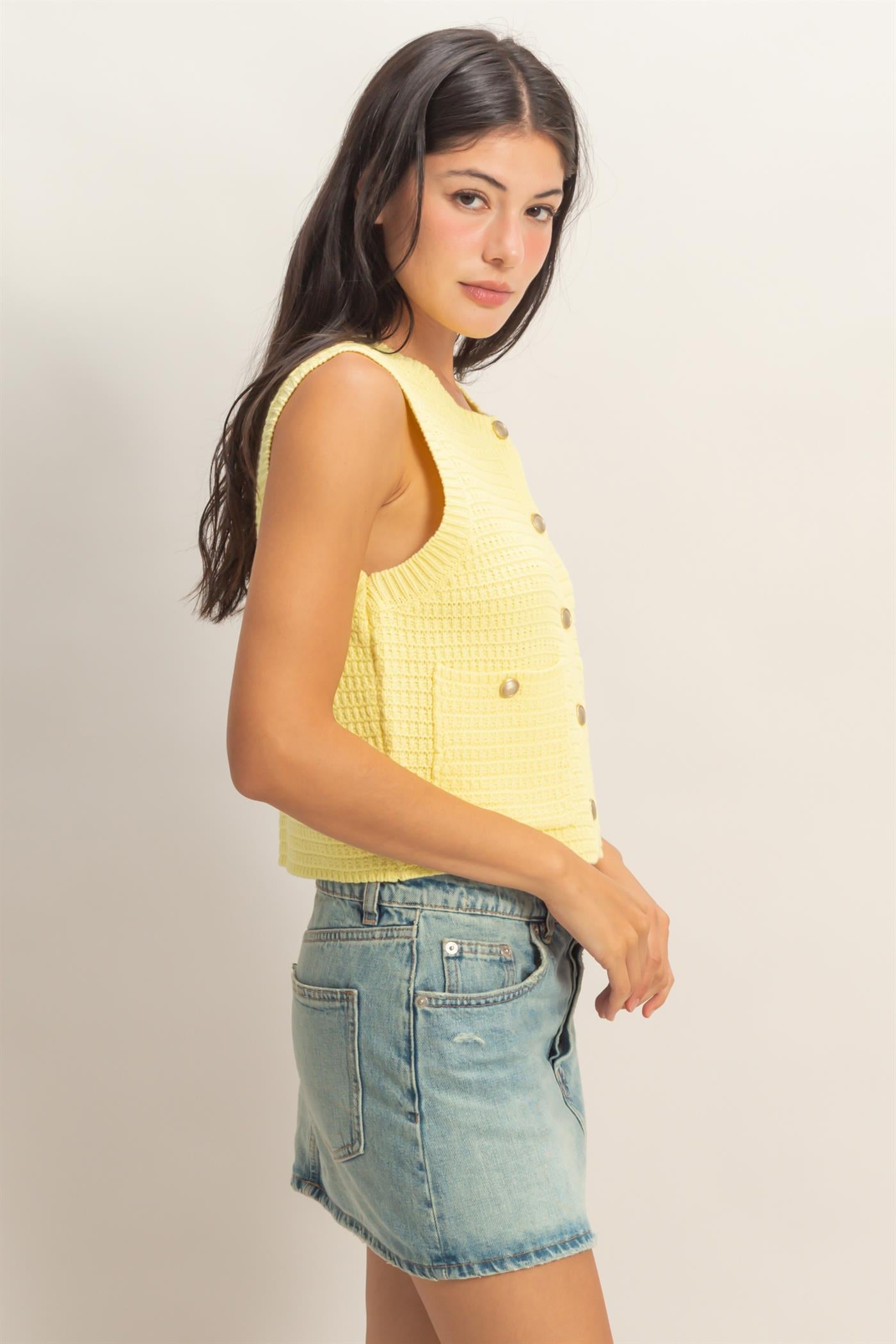 Wholesale Textured Button-Front Vest With Pocket Clothing Tops DZ26A448 PALE YELLOW DOUBLE ZERO