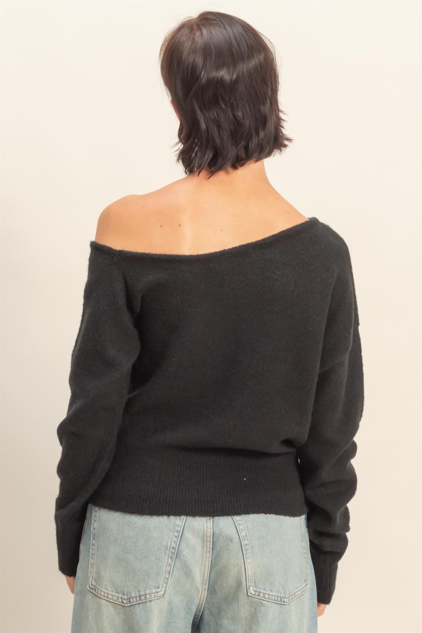 Wholesale Asymmetric Off-Shoulder Sweater Sweaters DZ25F121 BLACK DOUBLE ZERO