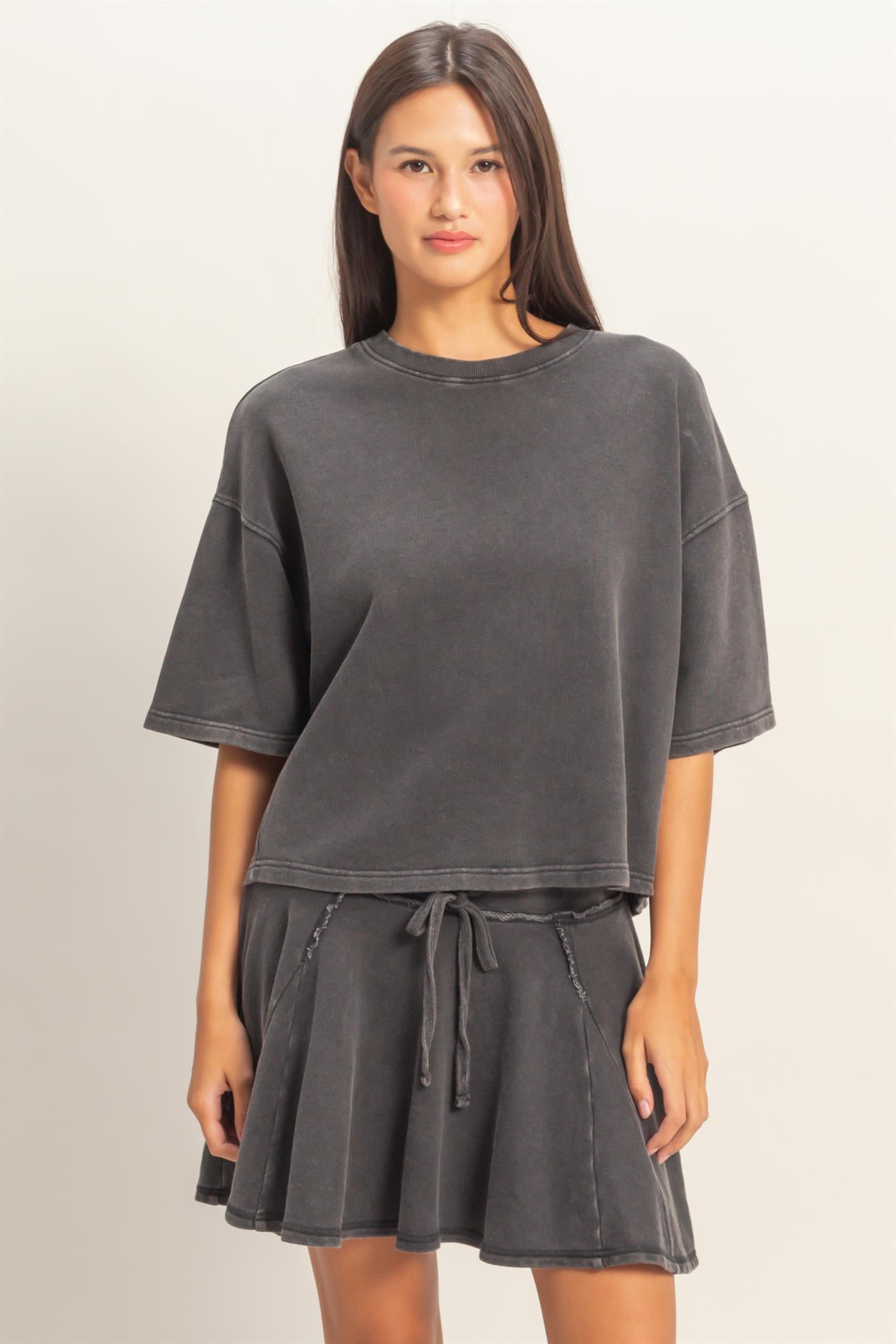 Wholesale Acid Wash Boxy Crew Neck Top T-Shirts DZ26C093 BLACK DOUBLE ZERO